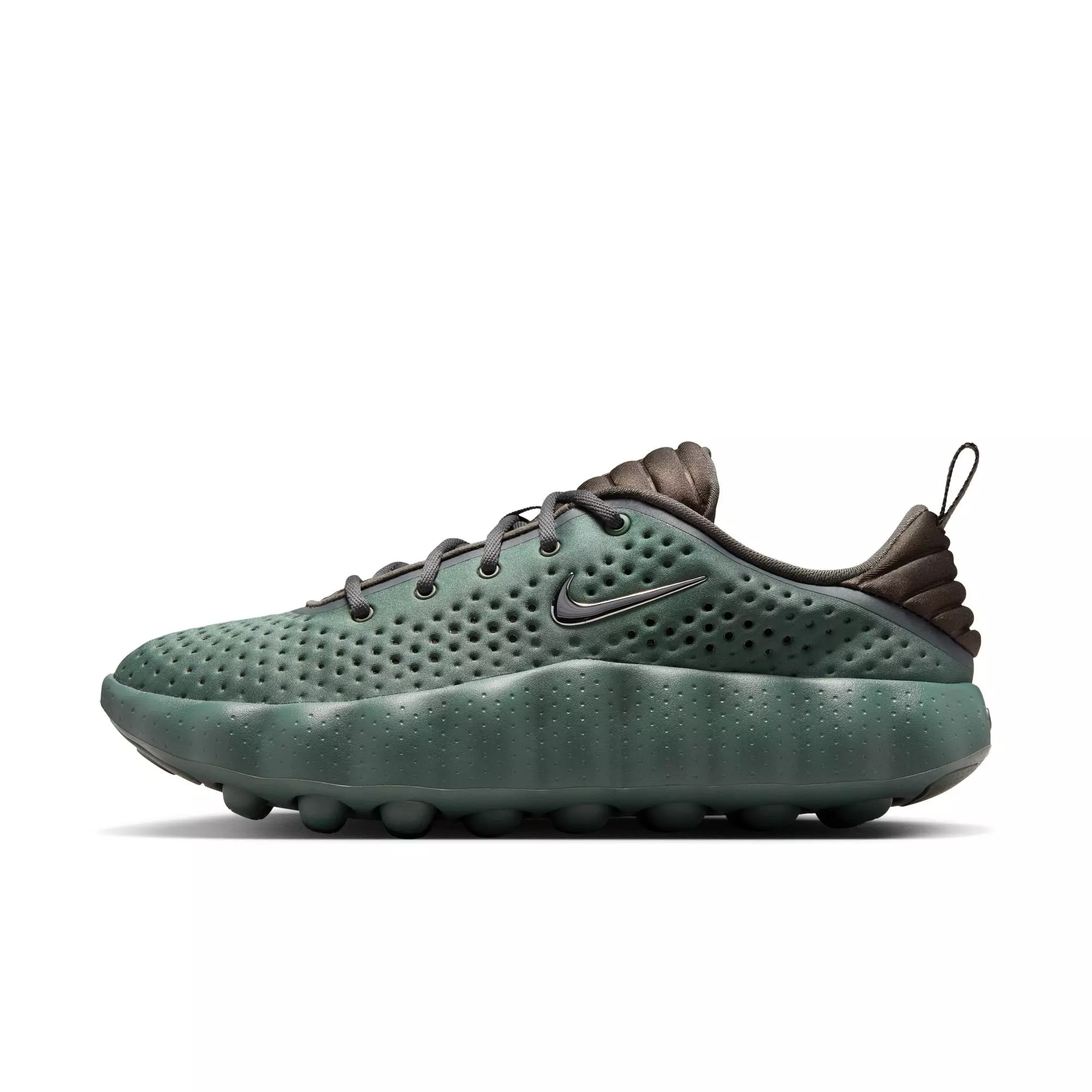 Nike Mind 002 "Camo Green" Men's Pregame Shoe - CAMO GREEN/PHANTOM/NEWSPRINT