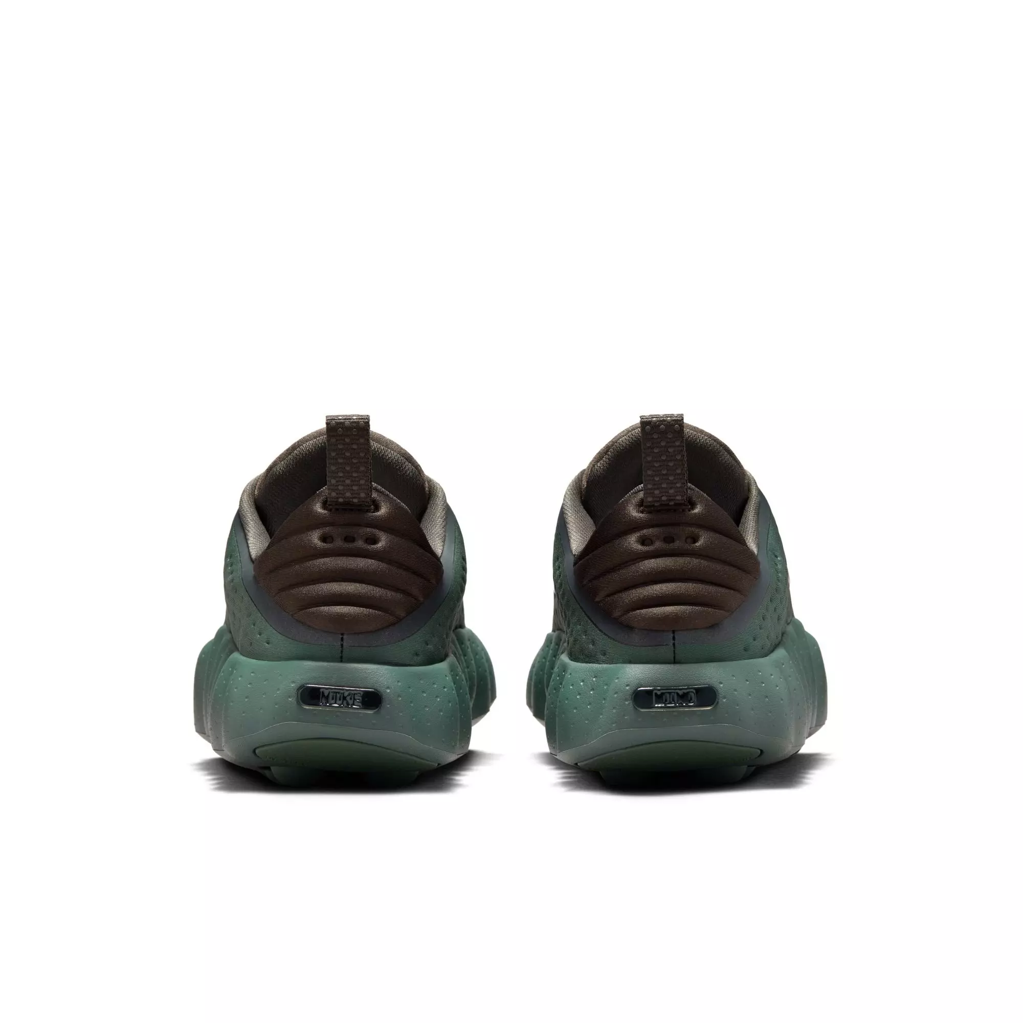 Nike Mind 002 "Camo Green" Men's Pregame Shoe - CAMO GREEN/PHANTOM/NEWSPRINT