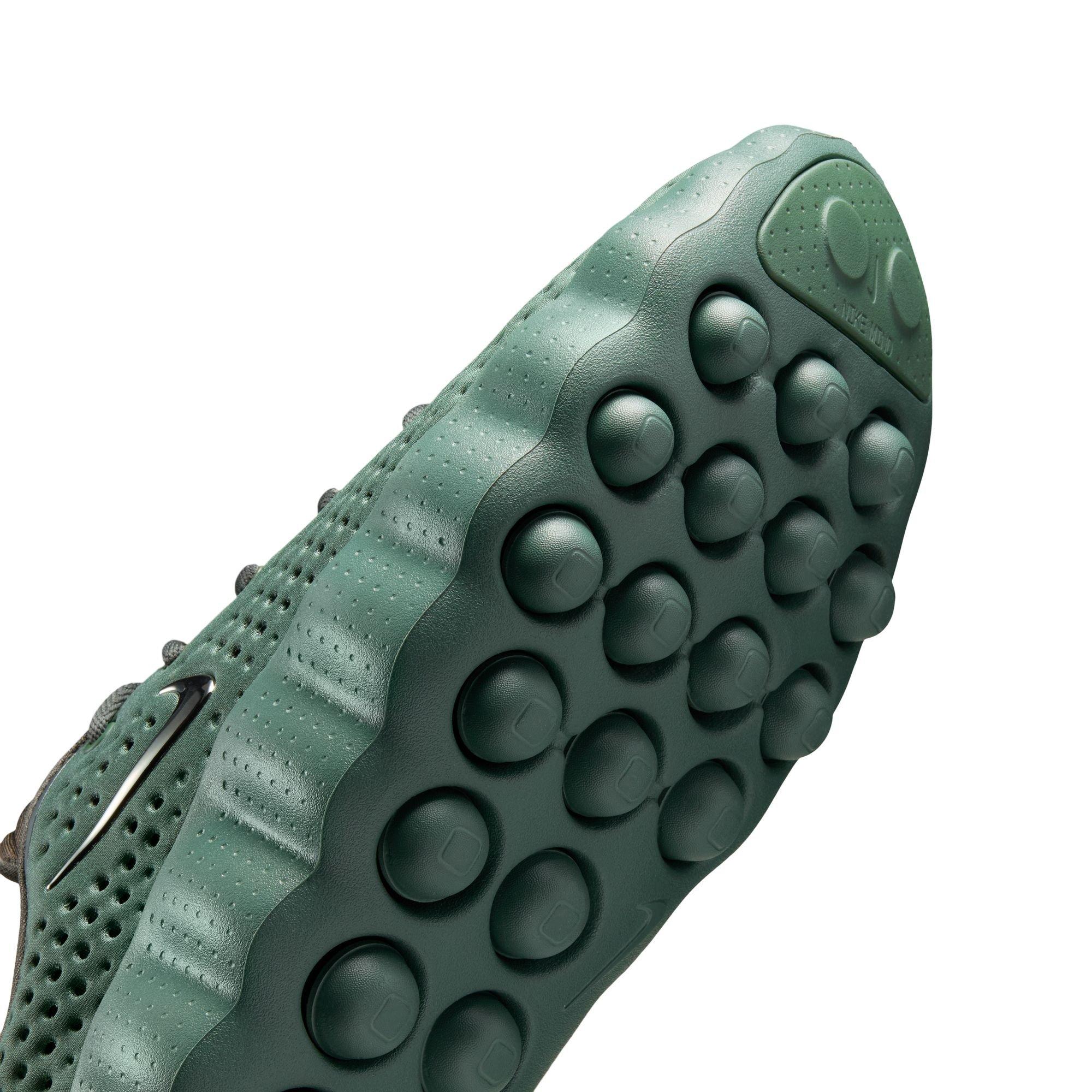 Nike Mind 002 "Camo Green" Men's Pregame Shoe - CAMO GREEN/PHANTOM/NEWSPRINT Thumbnail View 10