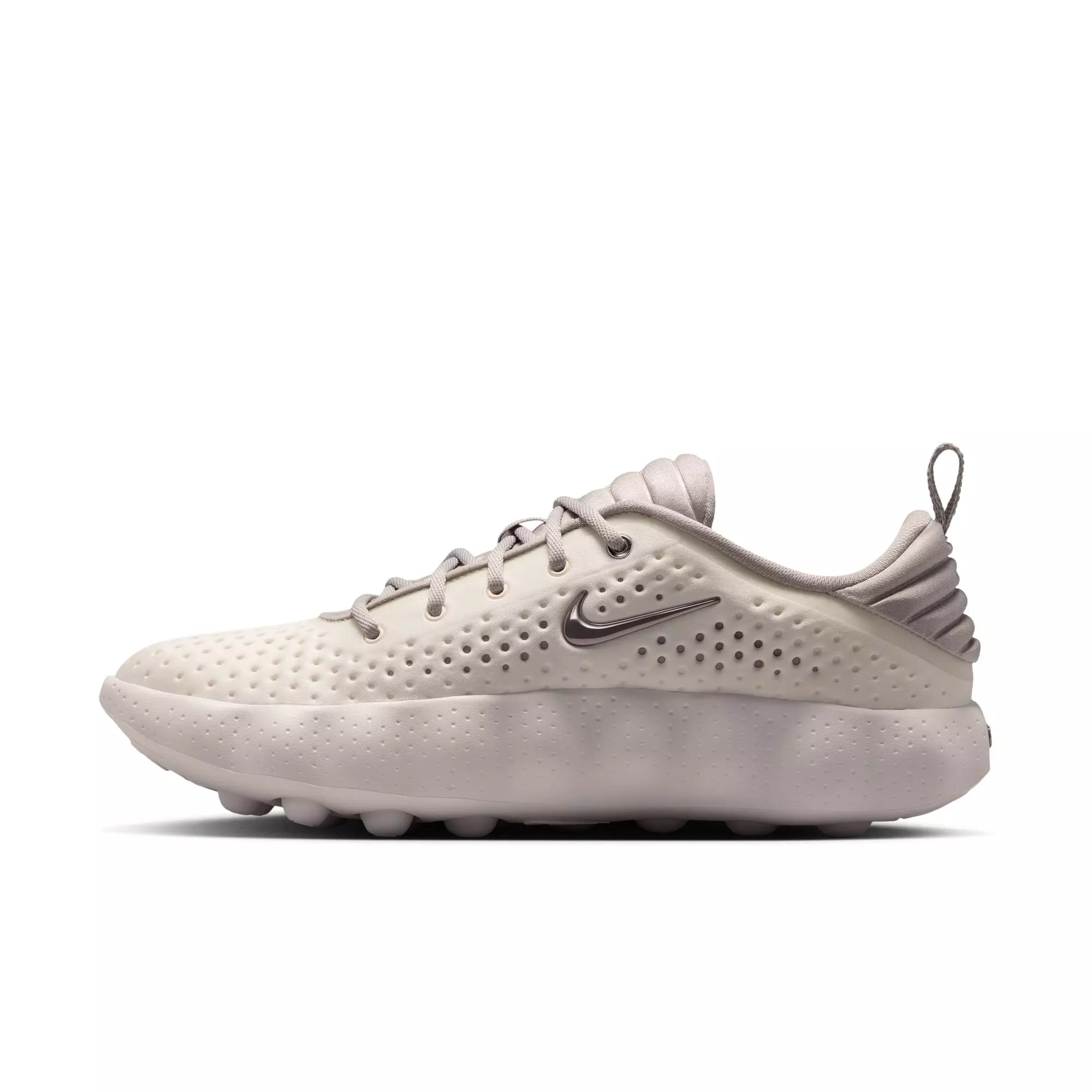 Nike Mind 002 "Phantom" Men's Pregame Shoe - PHANTOM/CREAM II/COLLEGE GREY