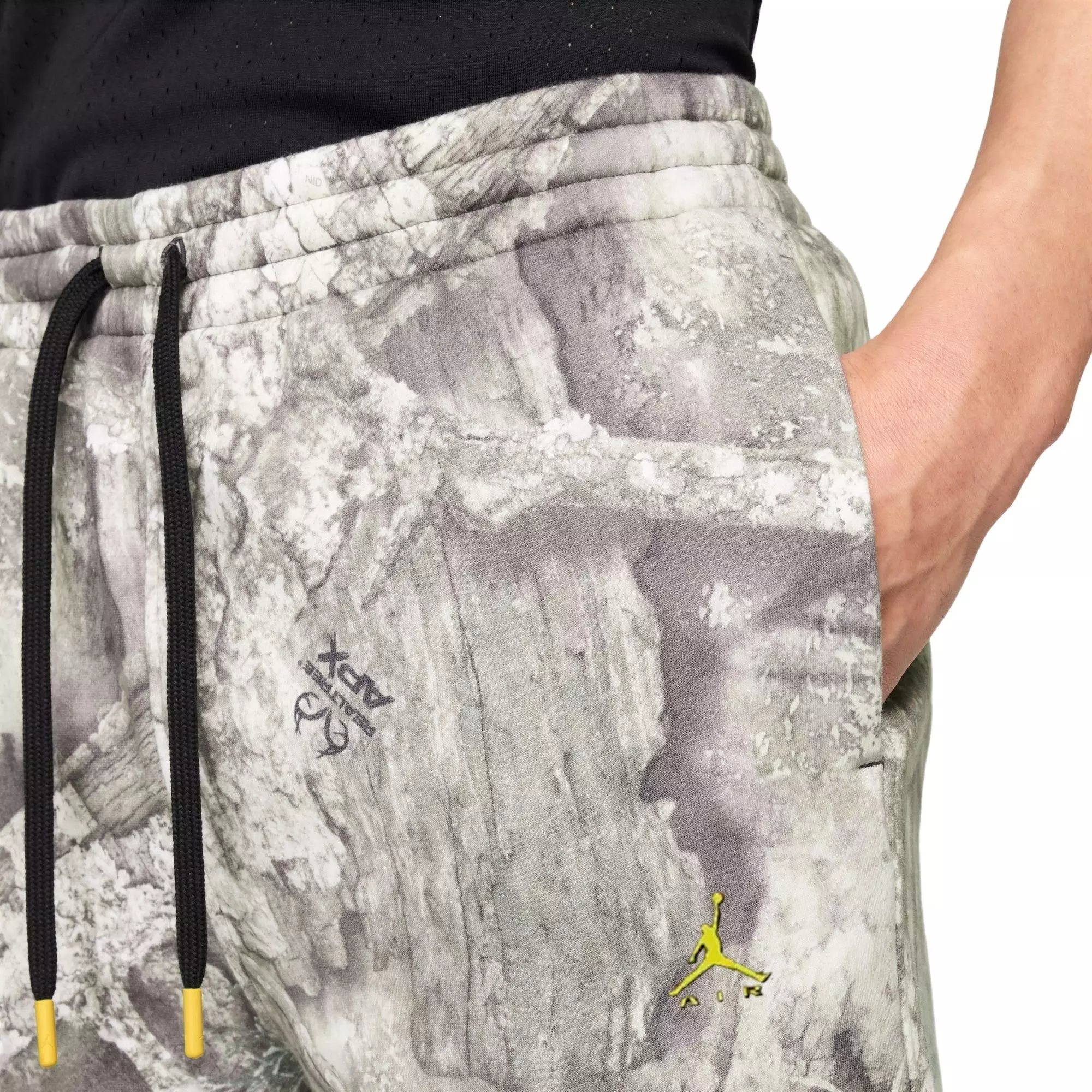 Jordan Men's Brooklyn Realtree Open-Hem Pants - BROWN