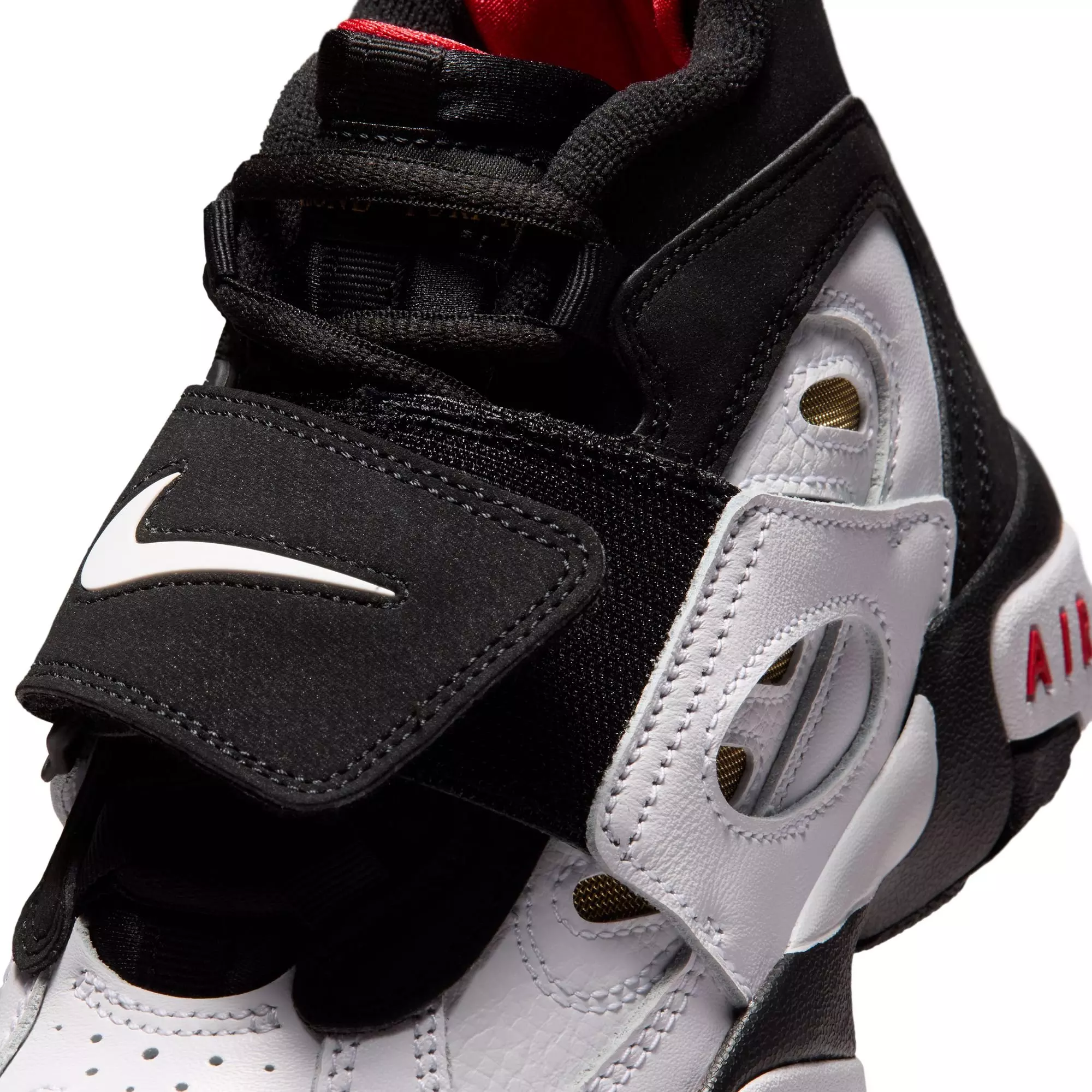 Nike Air Diamond Turf II "49ers" Grade School Kids' Shoe - BLACK/WHITE/FIRE RED/METALLIC GOLD