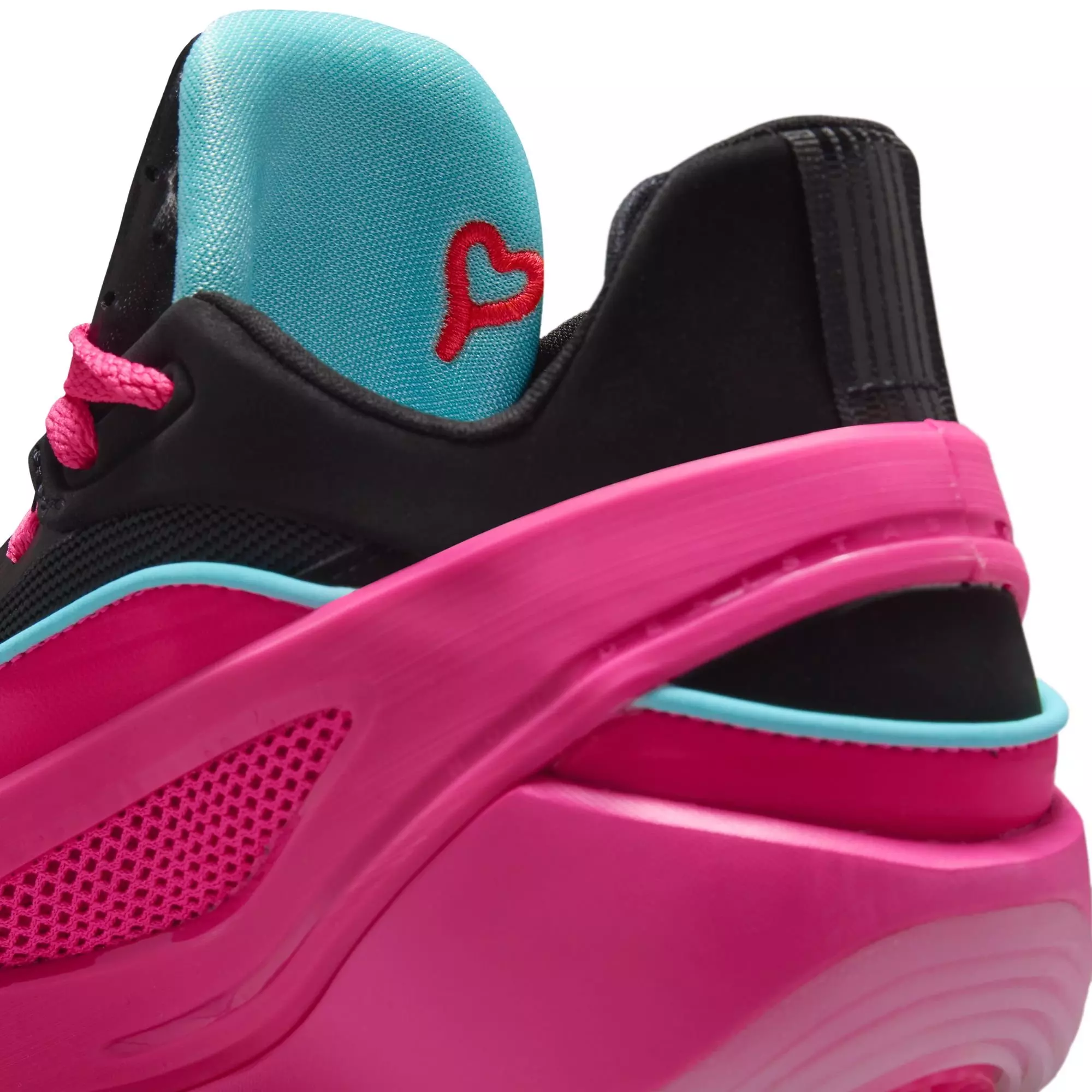 Jordan Luka 5 "Night Drive" Grade School Kids' Basketball Shoe - LASER FUCHSIA/FIBERGLASS