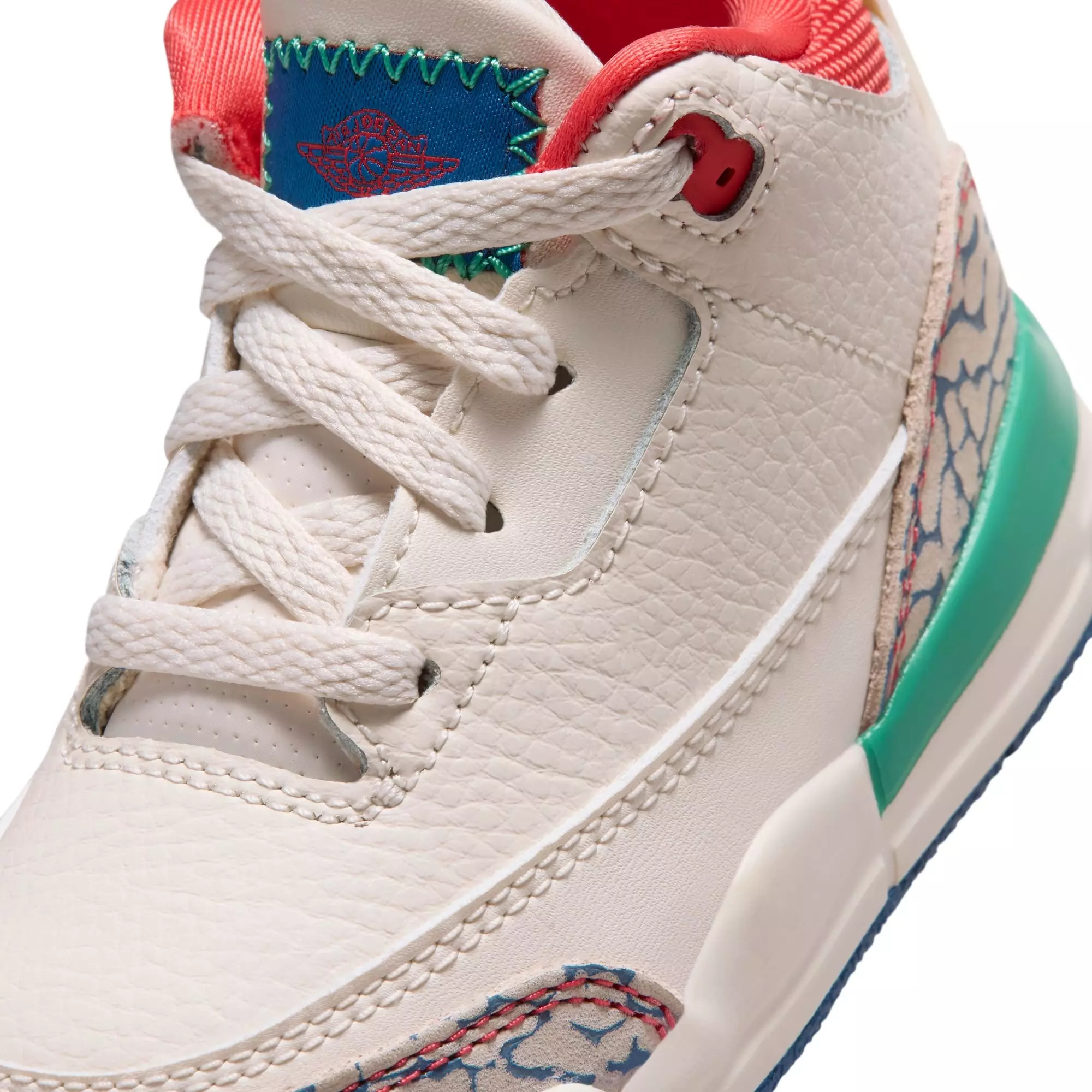 Jordan Retro 3 "Chalk and True Blue" Toddler Kids' Shoe - CHALK/TRACK RED/TRUE BLUE/KINETIC GREEN