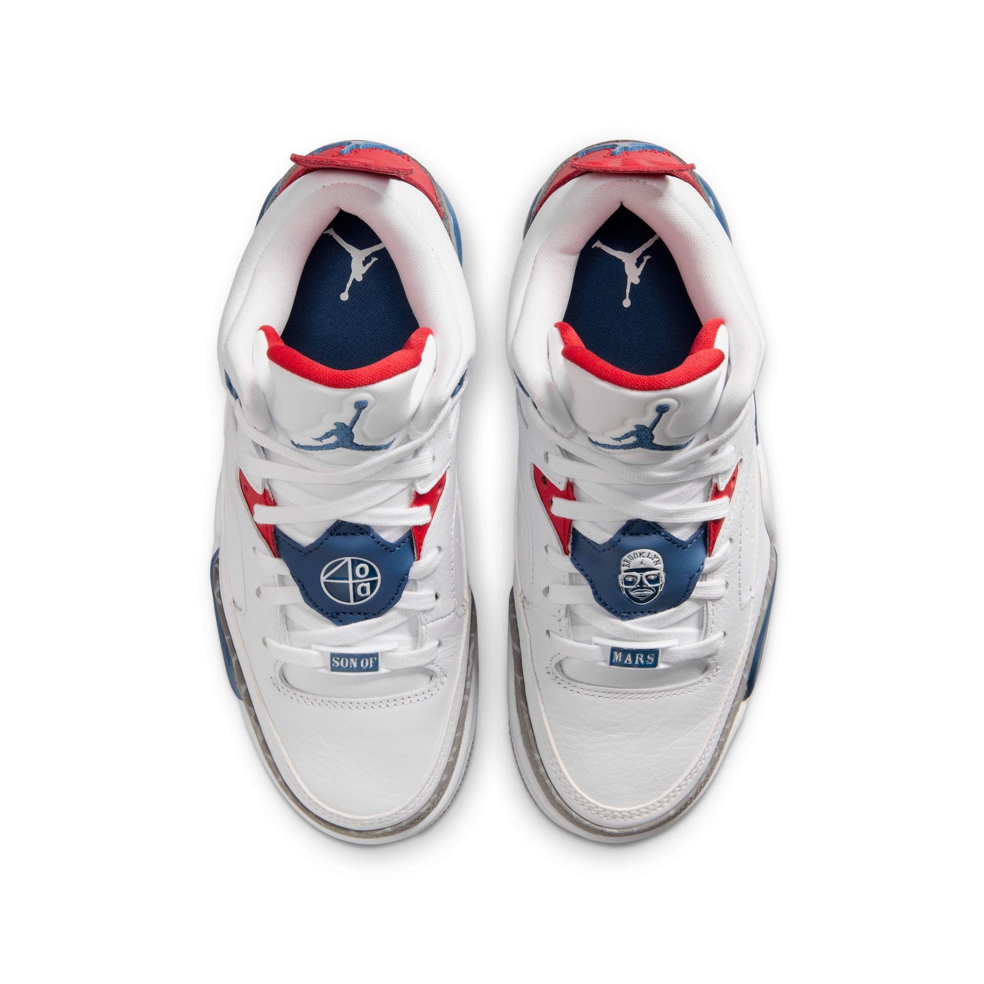 Jordan Son of Mars Low "White/True Blue/Varsity Red" Grade School Boys' Shoe - WHITE/BLUE Thumbnail View 6