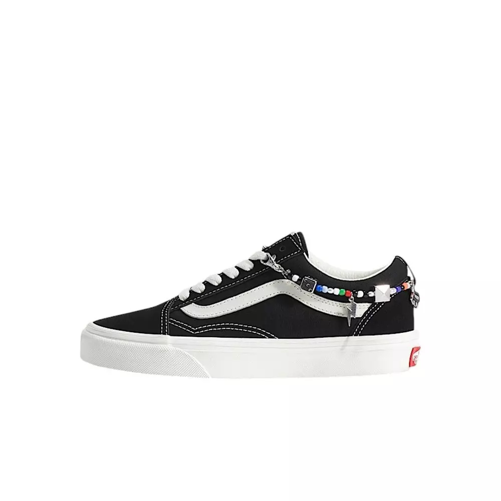 Vans Old Skool Charms "Black/White" Grade School Girls' Shoe - BLACK/WHITE