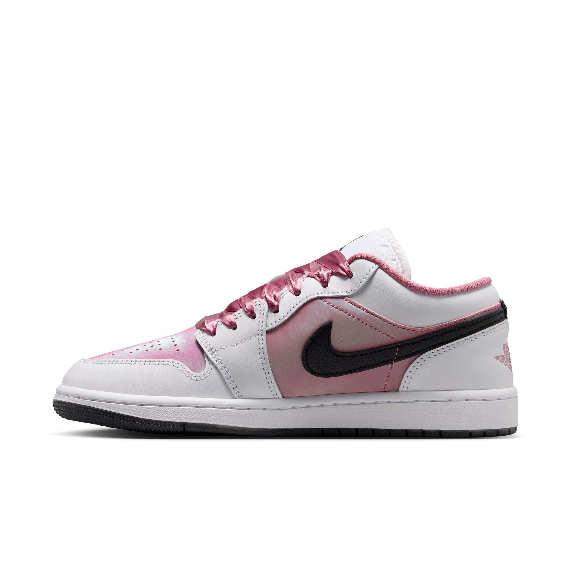 Jordan 1 Low SE "White/Desert Berry/Black" Women's Shoe - WHITE/PINK Thumbnail View 4