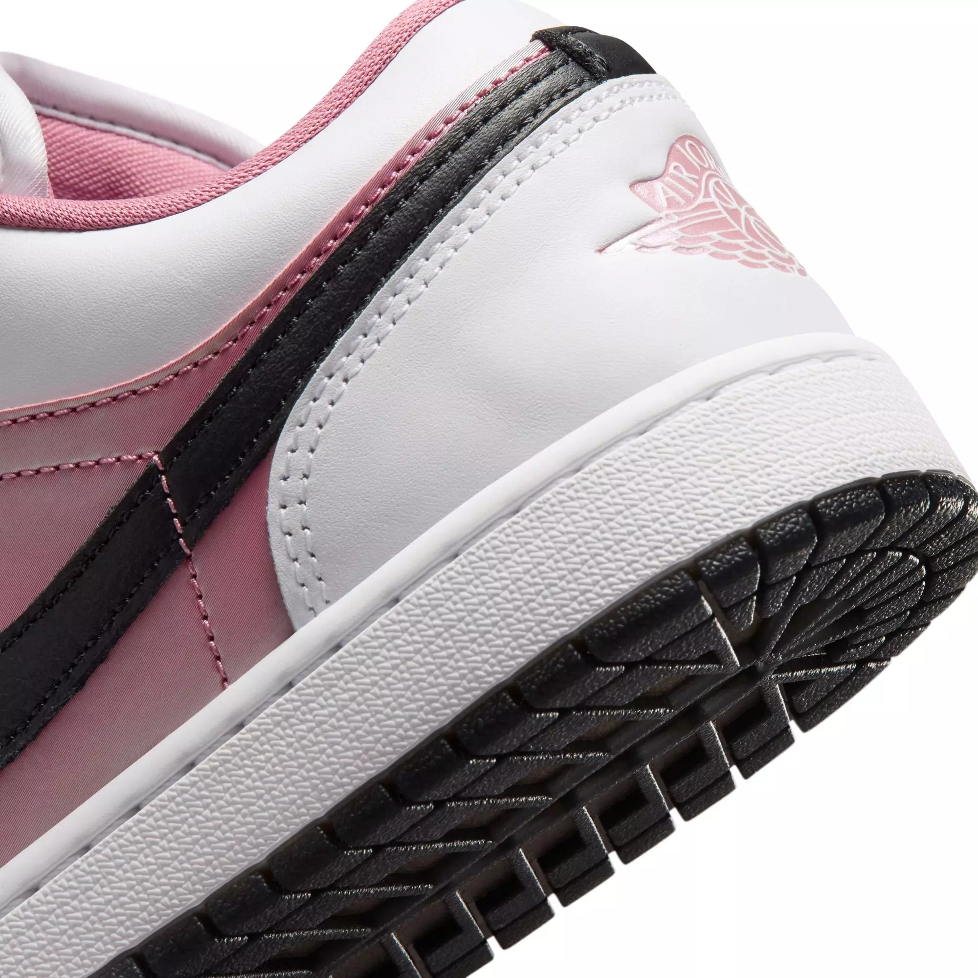 Jordan 1 Low SE "White/Desert Berry/Black" Women's Shoe - WHITE/PINK