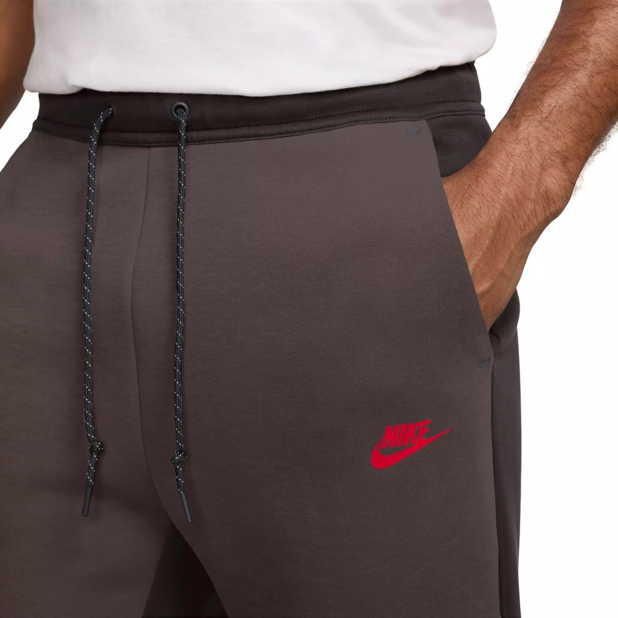 Nike Men's Tech Fleece Joggers - Brown - BROWN