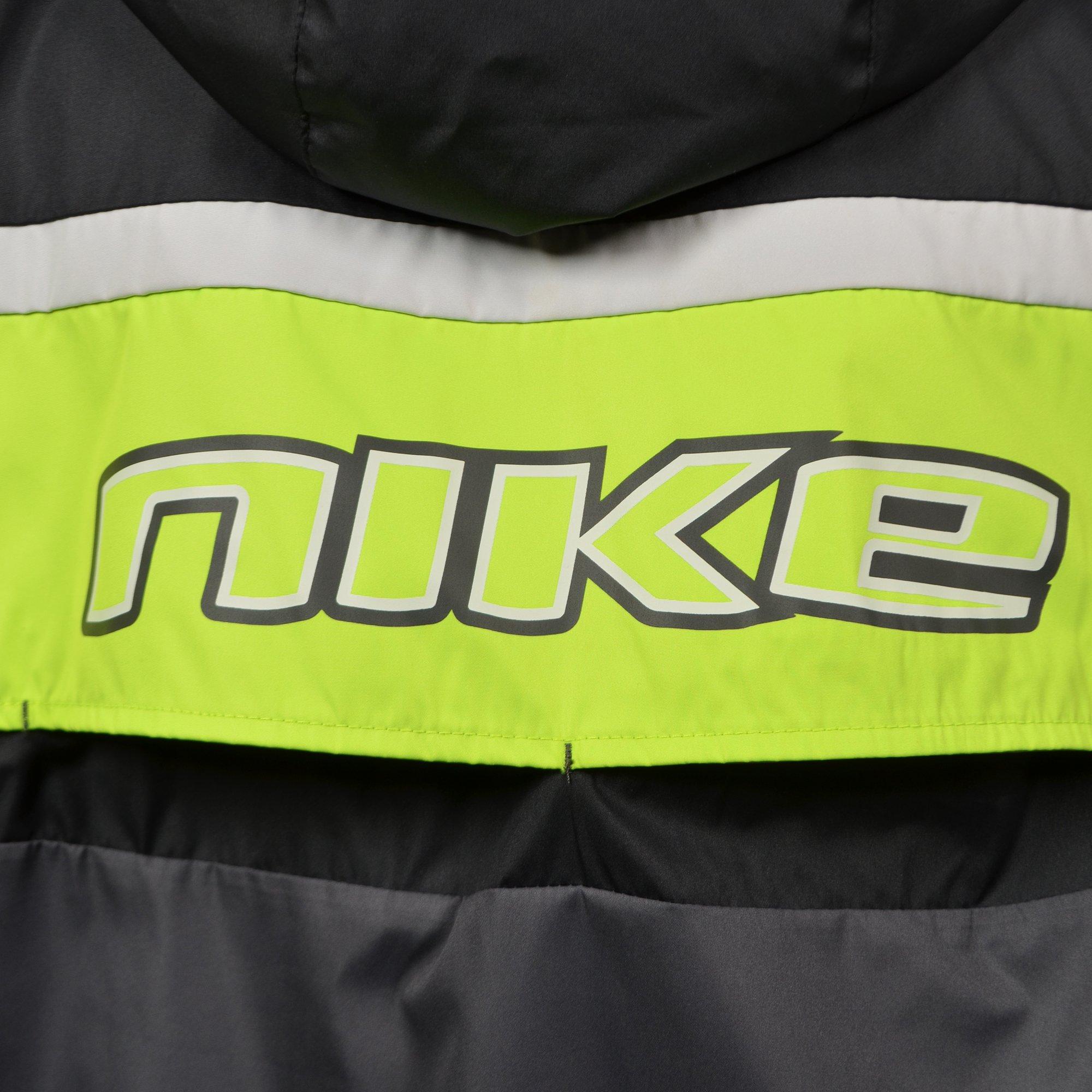 M NIKE WINDRUNNER REMIX JACKET-BLACK/CLAY GREEN/VOLT - BLACK/VOLT