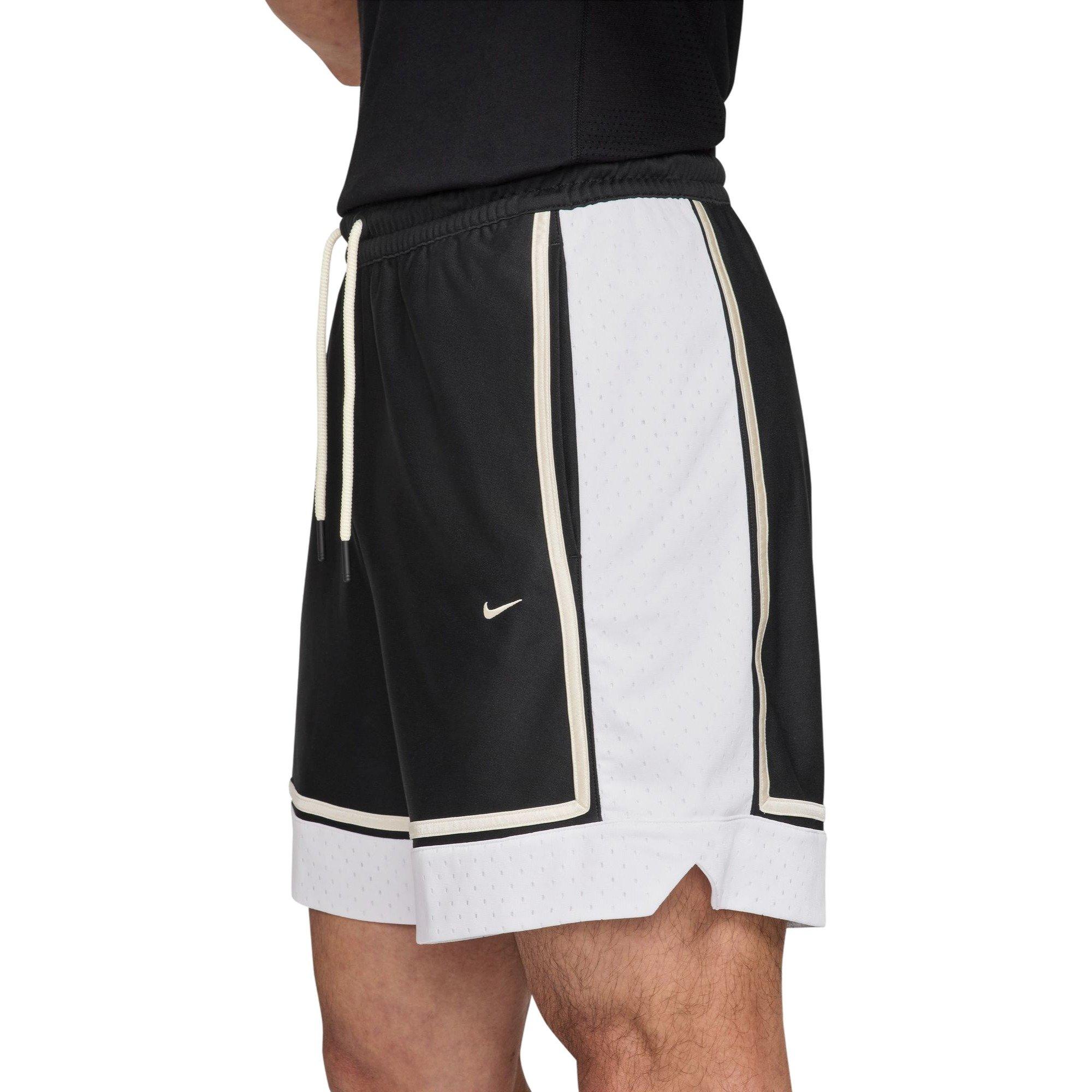 Nike Men's Standard Issue Dri-FIT 6" Basketball Shorts - BLACK/WHITE Thumbnail View 3