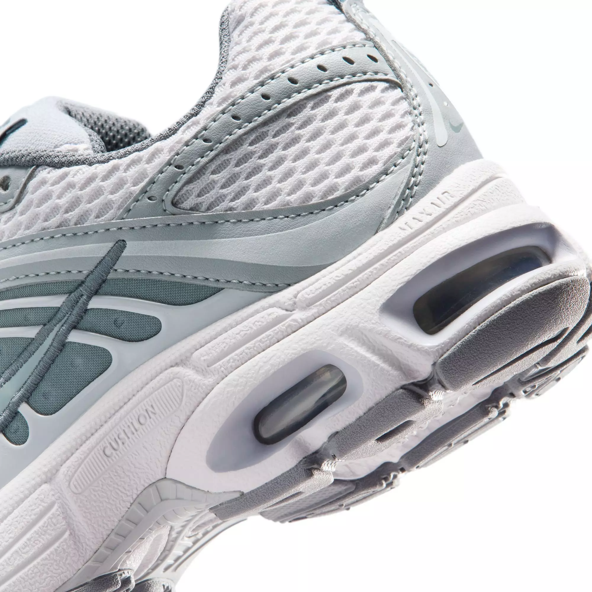 Nike Air Max Moto 2K "Wolf Grey/Vast Grey/Cool Grey" Grade School Girls' Shoe - SILVER