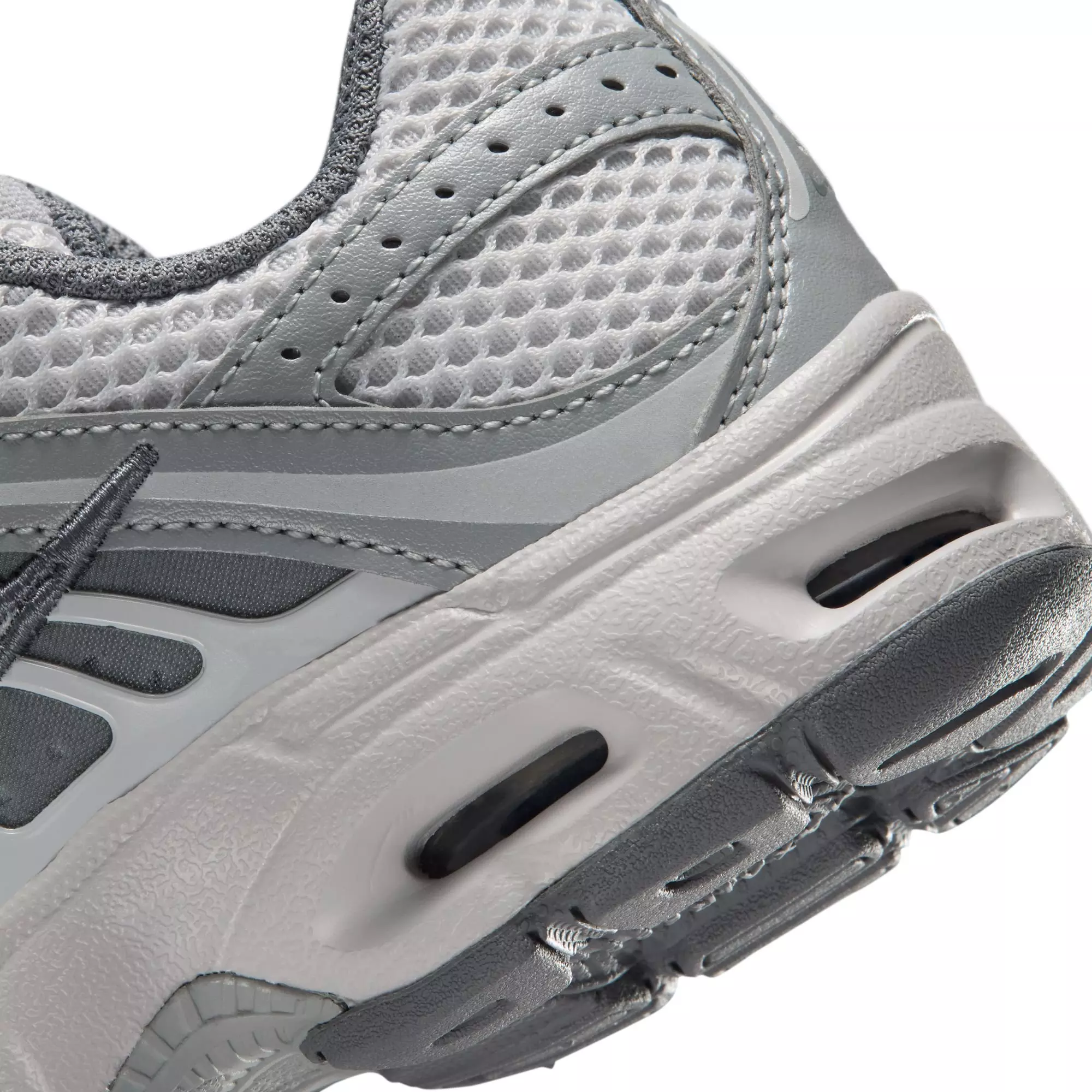 Nike Air Max Moto 2K "Wolf Grey/Cool Grey" Preschool Girls' Shoe - SILVER
