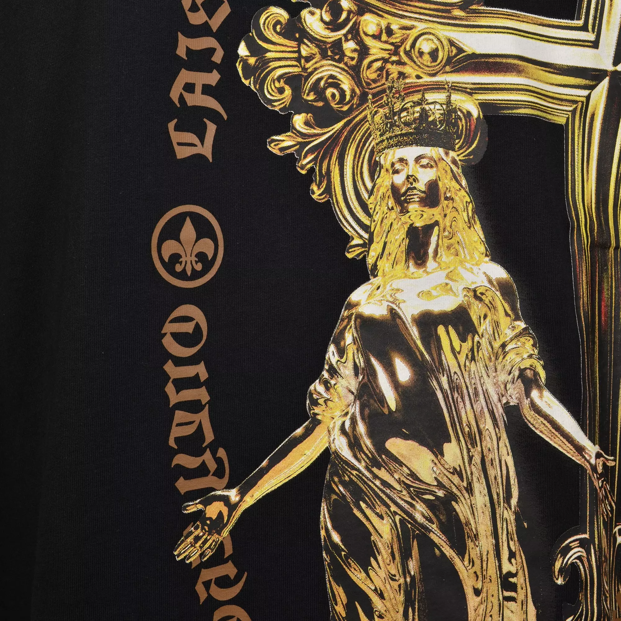 Forgotten Faces Men's Gold Ornate Cross Tee - Black - BLACK