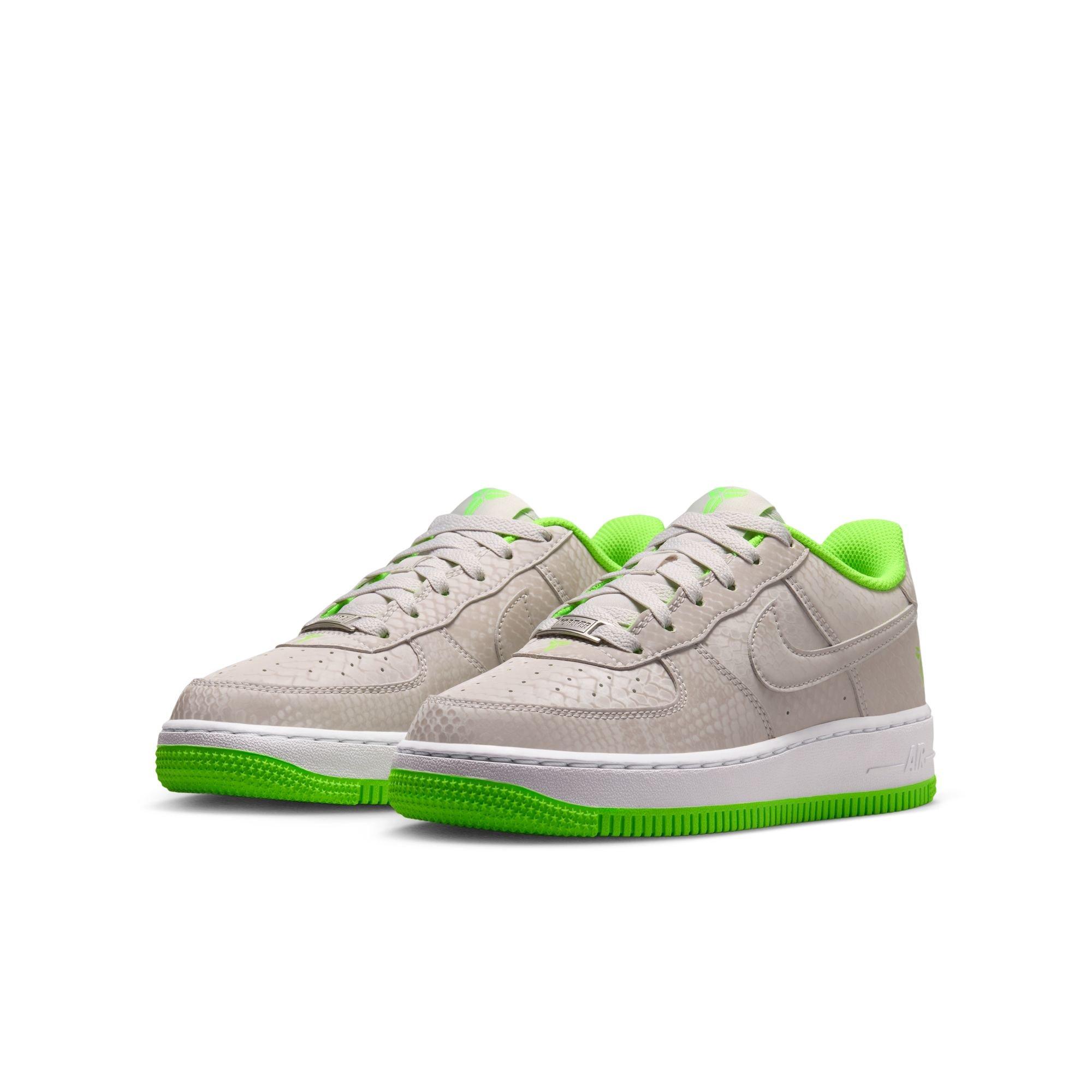 Nike Kobe Air Force 1 Low "Electric Green" Grade School Kids' Shoe - VAST GREY/ELECTRIC GREEN/WHITE Thumbnail View 4