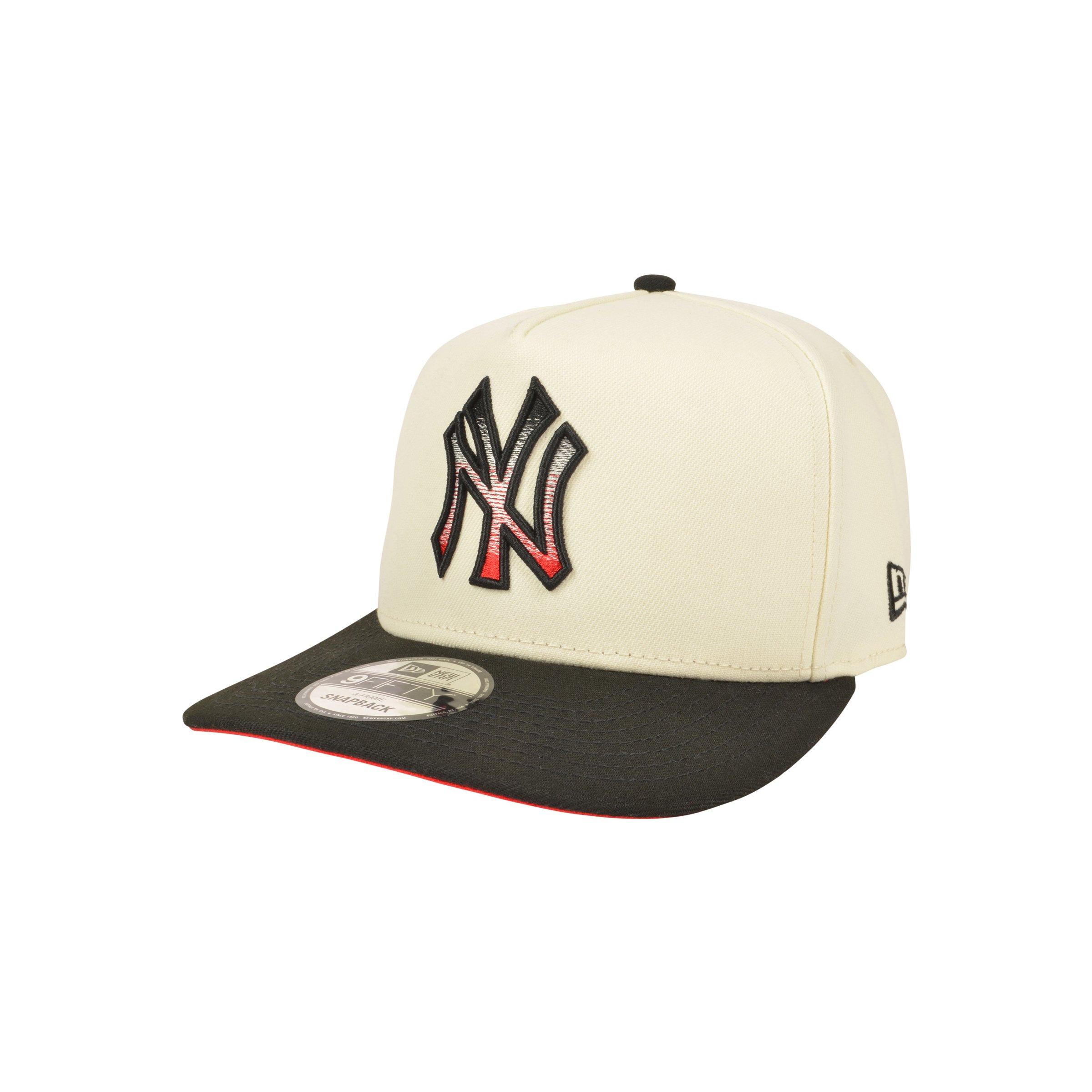 New Era New York Yankees 9FIFTY A-Frame Gradient Black Snapback Hat
