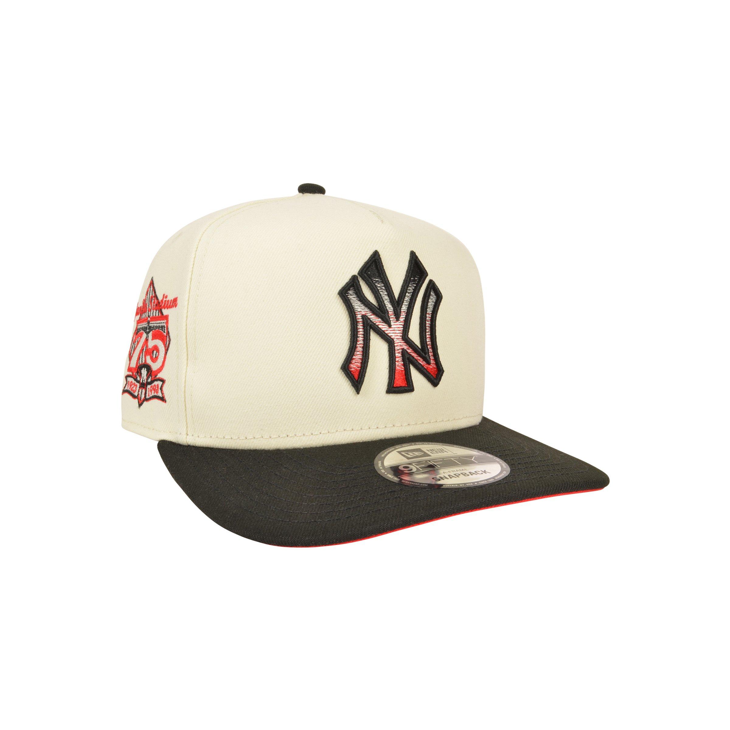 New Era New York Yankees 9FIFTY A-Frame Gradient Black Snapback Hat