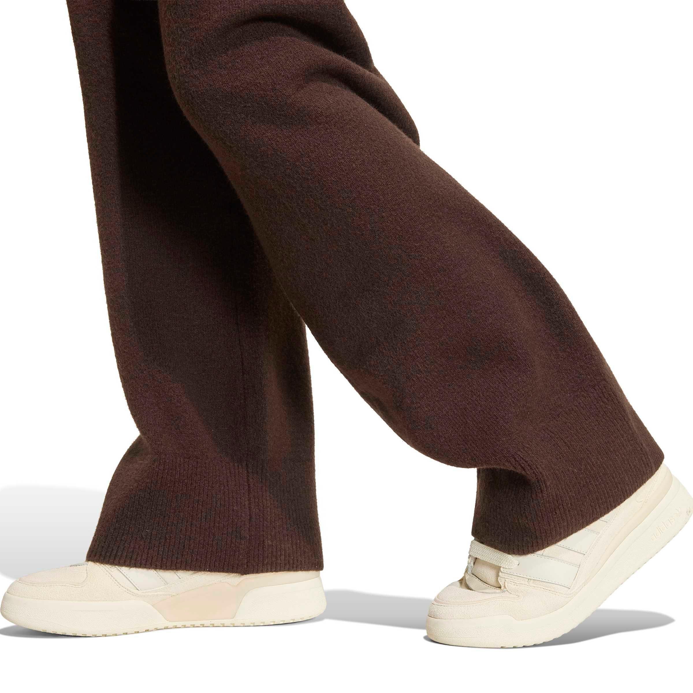 adidas Originals Women's Essentials Knit Pants - DK BROWN