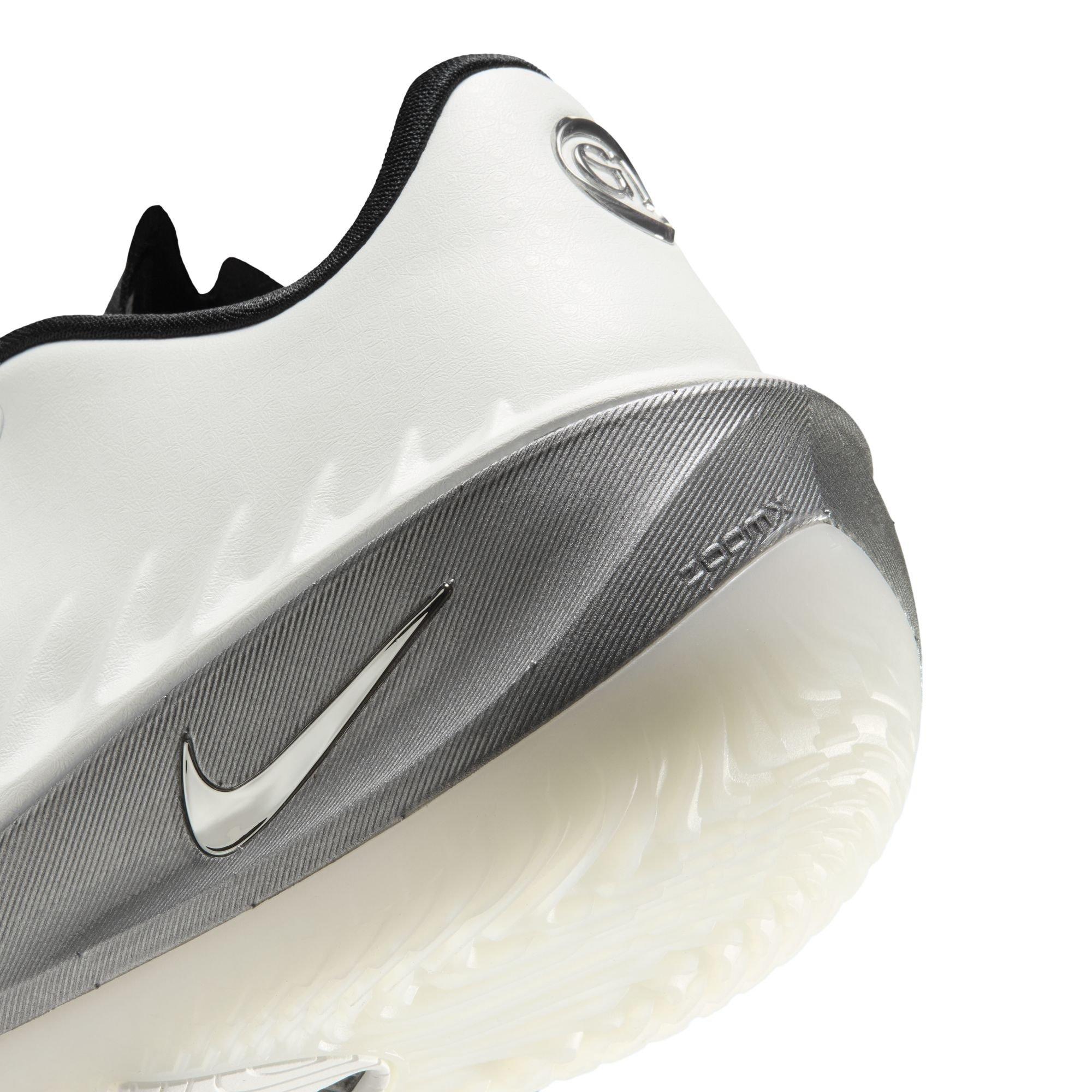 Nike G.T. Cut 4 SE "Supernova" Basketball Shoe - BLACK/SOLAR RED/CHALK/LAGOON PULSE