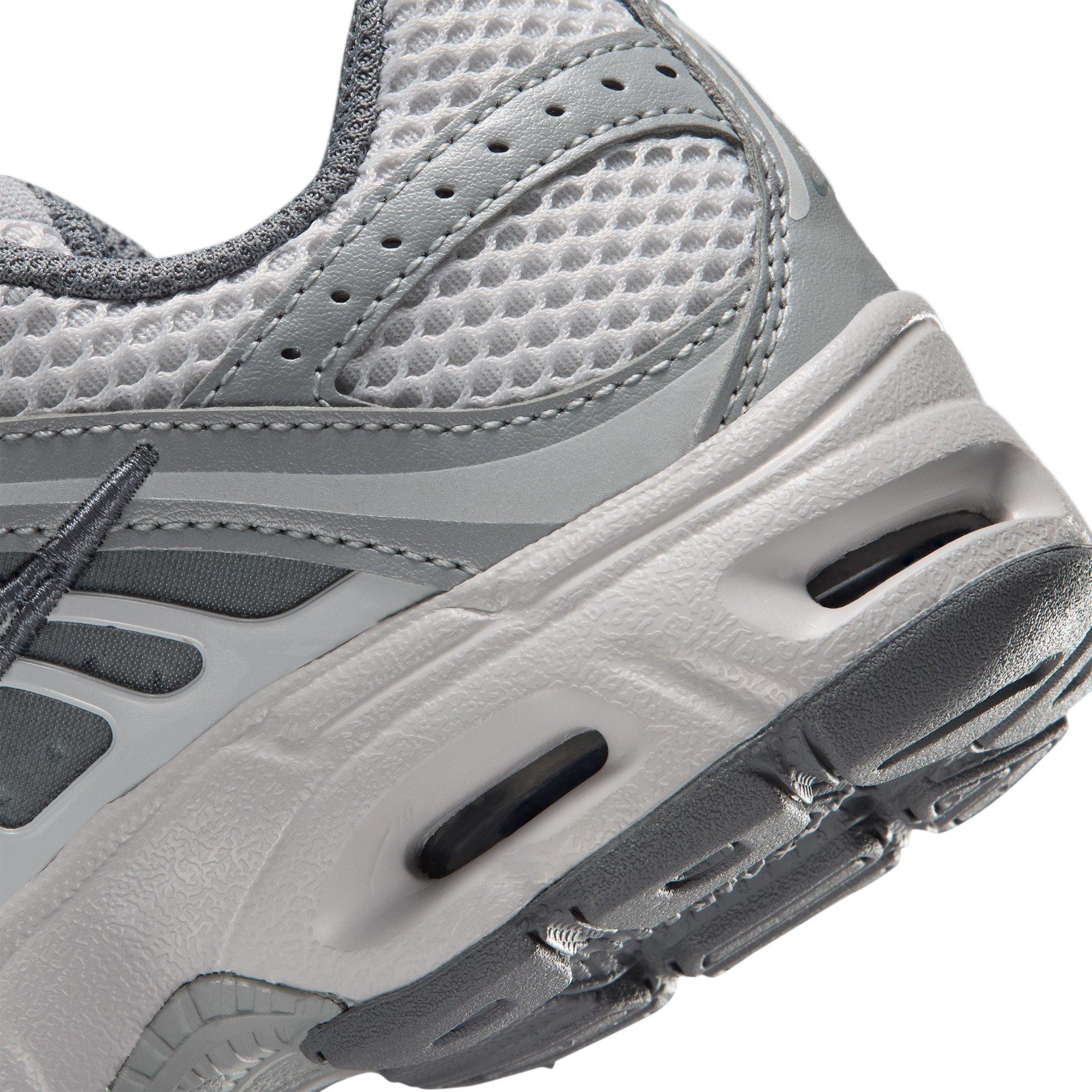 Nike Air Max Moto 2K "Black/Dk Smoke Grey/Mtlc Dark Grey" Preschool Boys' Shoe - BLACK/GREY Thumbnail View 9