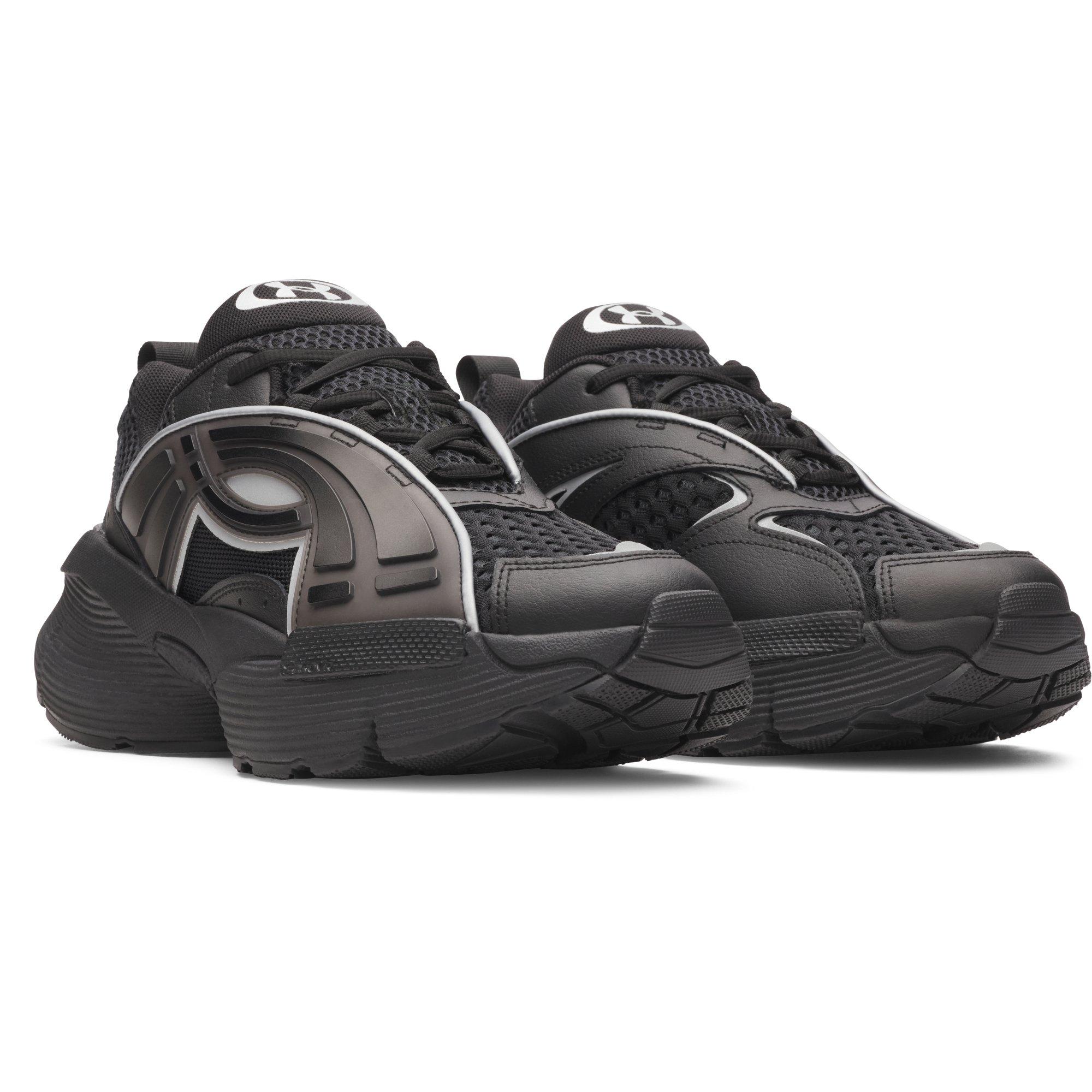 Under Armour Arc 96 "Black/Metallic Silver" Unisex Shoe - BLACK/SILVER Thumbnail View 3