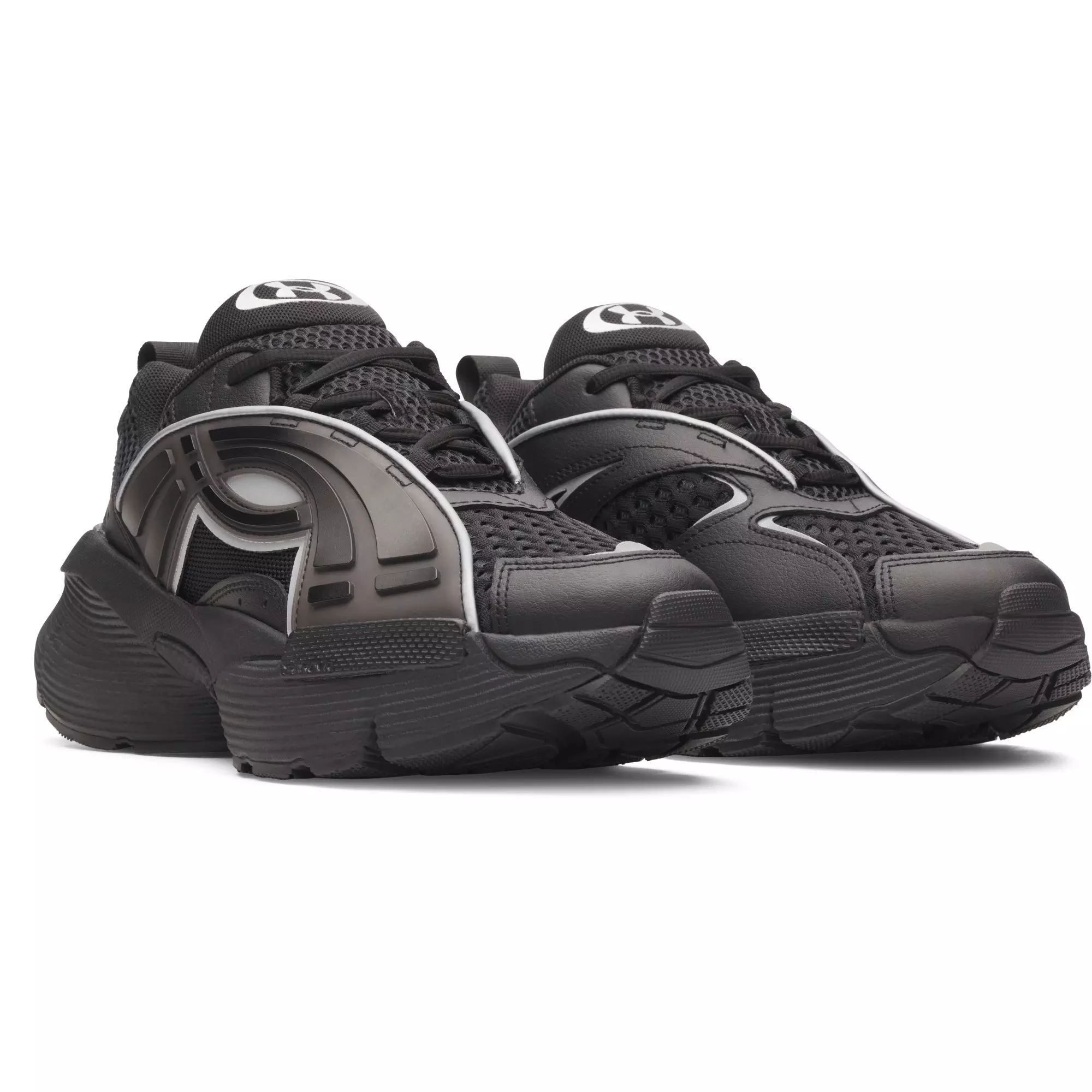 Under Armour Arc 96 "Black/Metallic Silver" Unisex Shoe - BLACK/SILVER