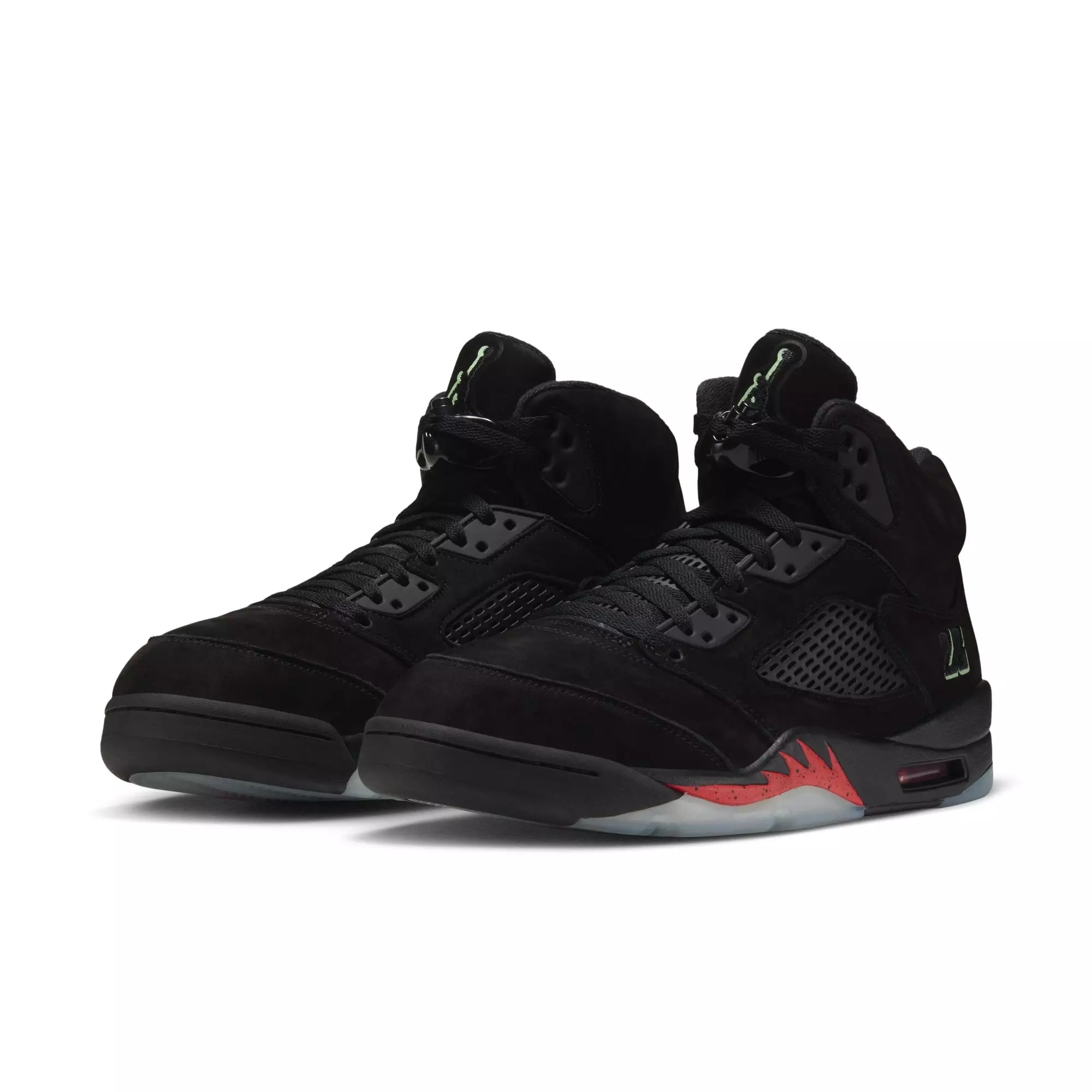 Jordan 5 Retro "Halloween" Men's Shoe - BLACK/PICANTE RED/GLOW N THE DARK