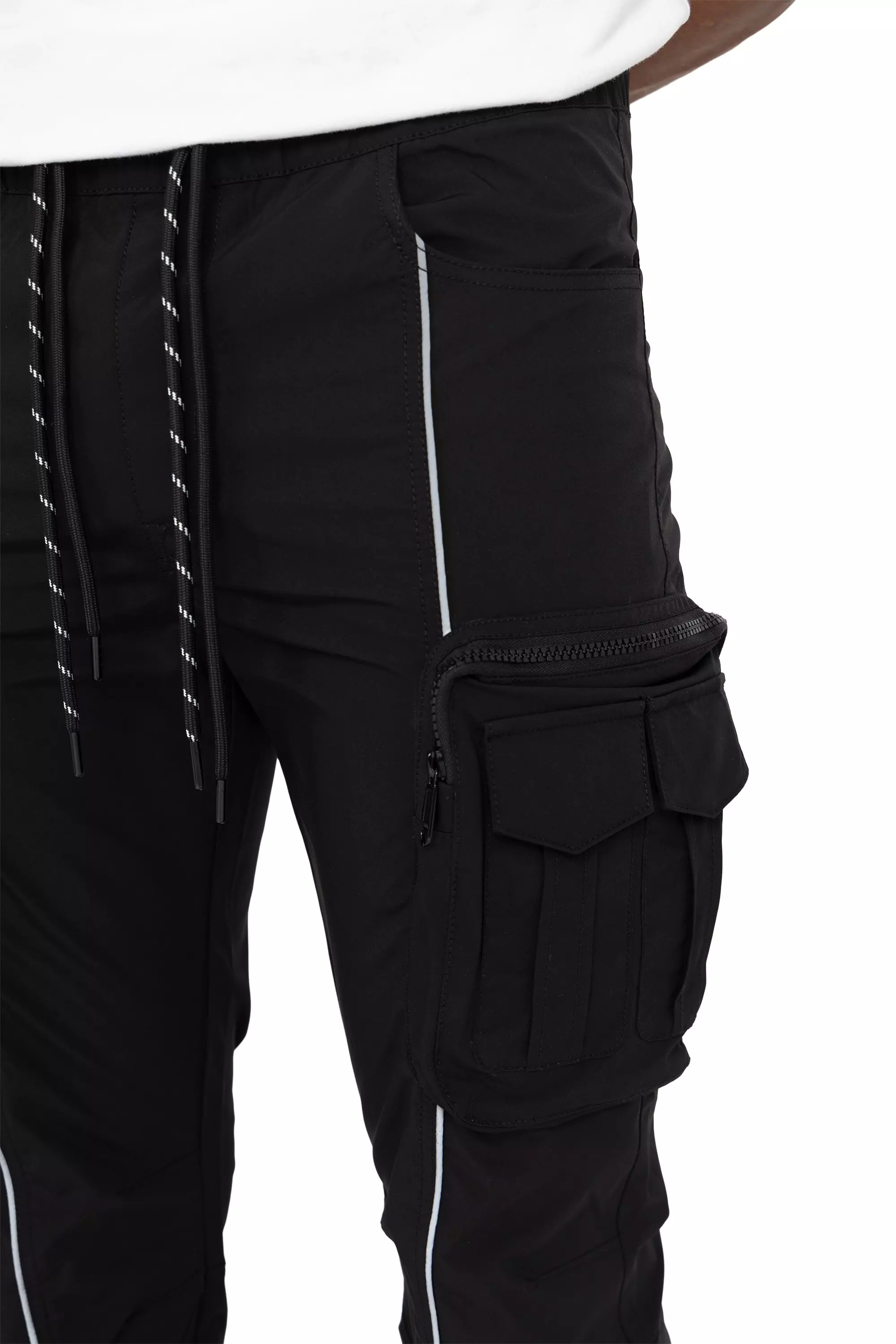 REFLECTIVE PIPING UTILITY WVN PNT - BLACK