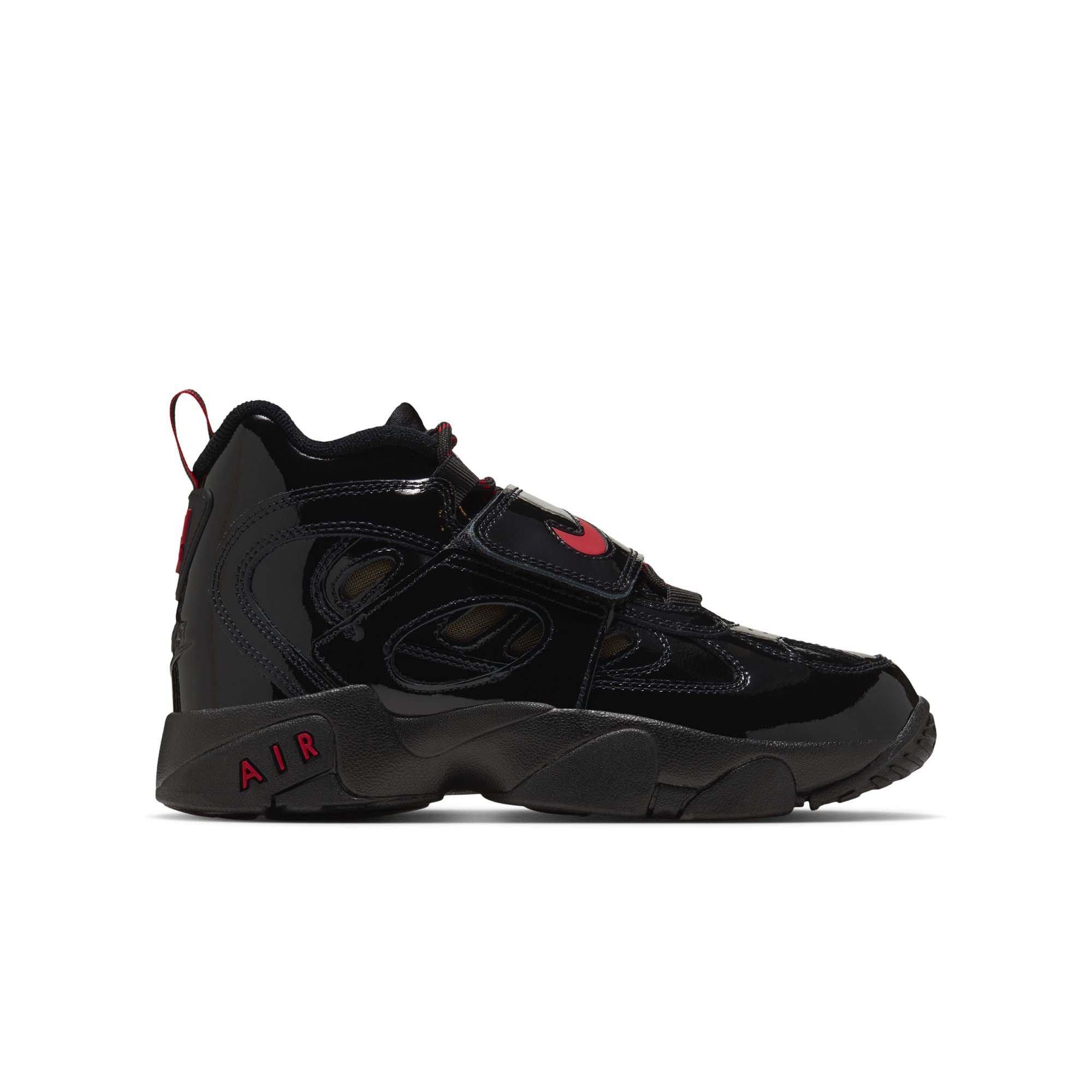Nike Air Diamond Turf II "Cincy" Grade School Kids' Shoe - BLACK/GYM RED/METALLIC GOLD
