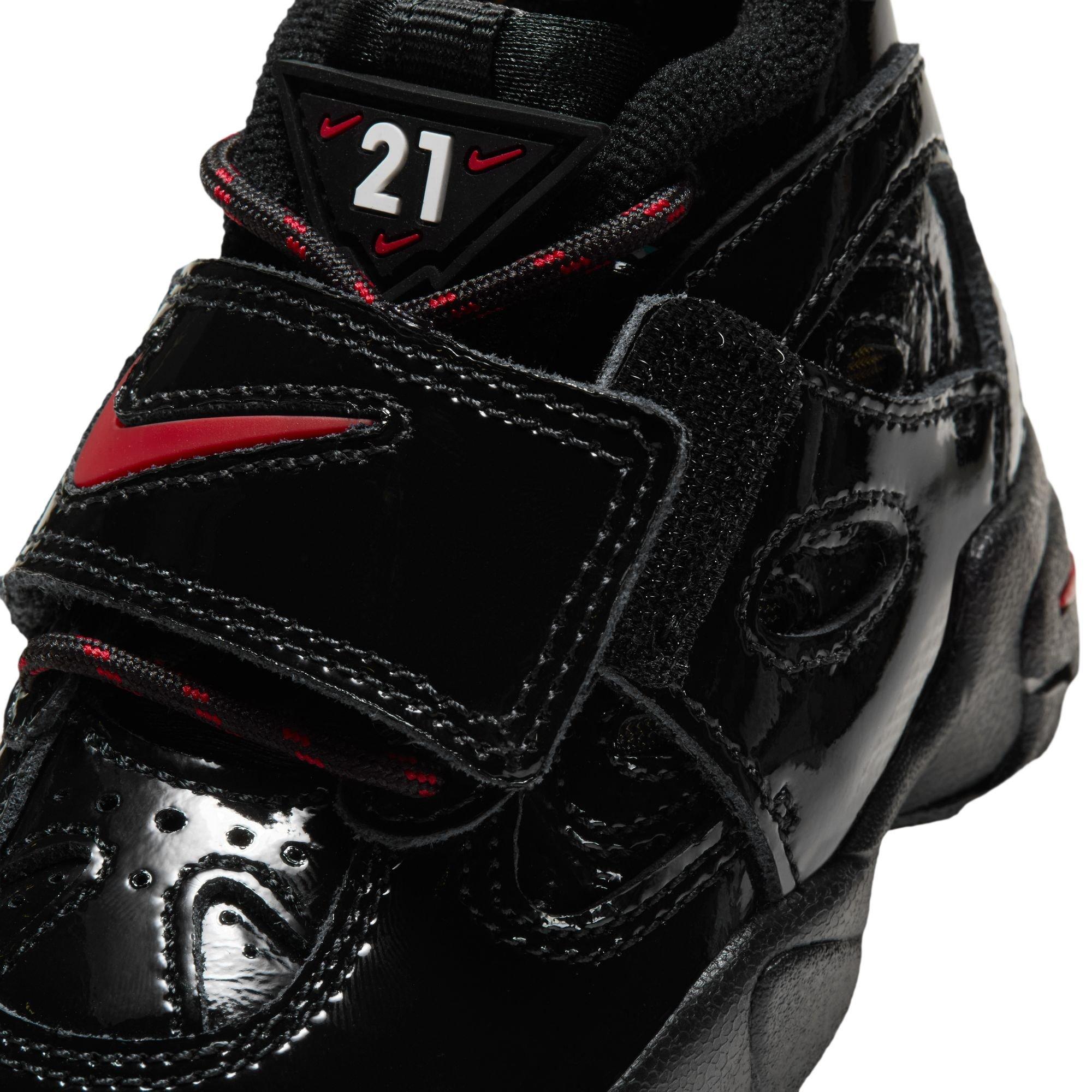 Nike Air Diamond Turf II "Cincy" Toddler Kids' Shoe - BLACK/GYM RED/METALLIC GOLD