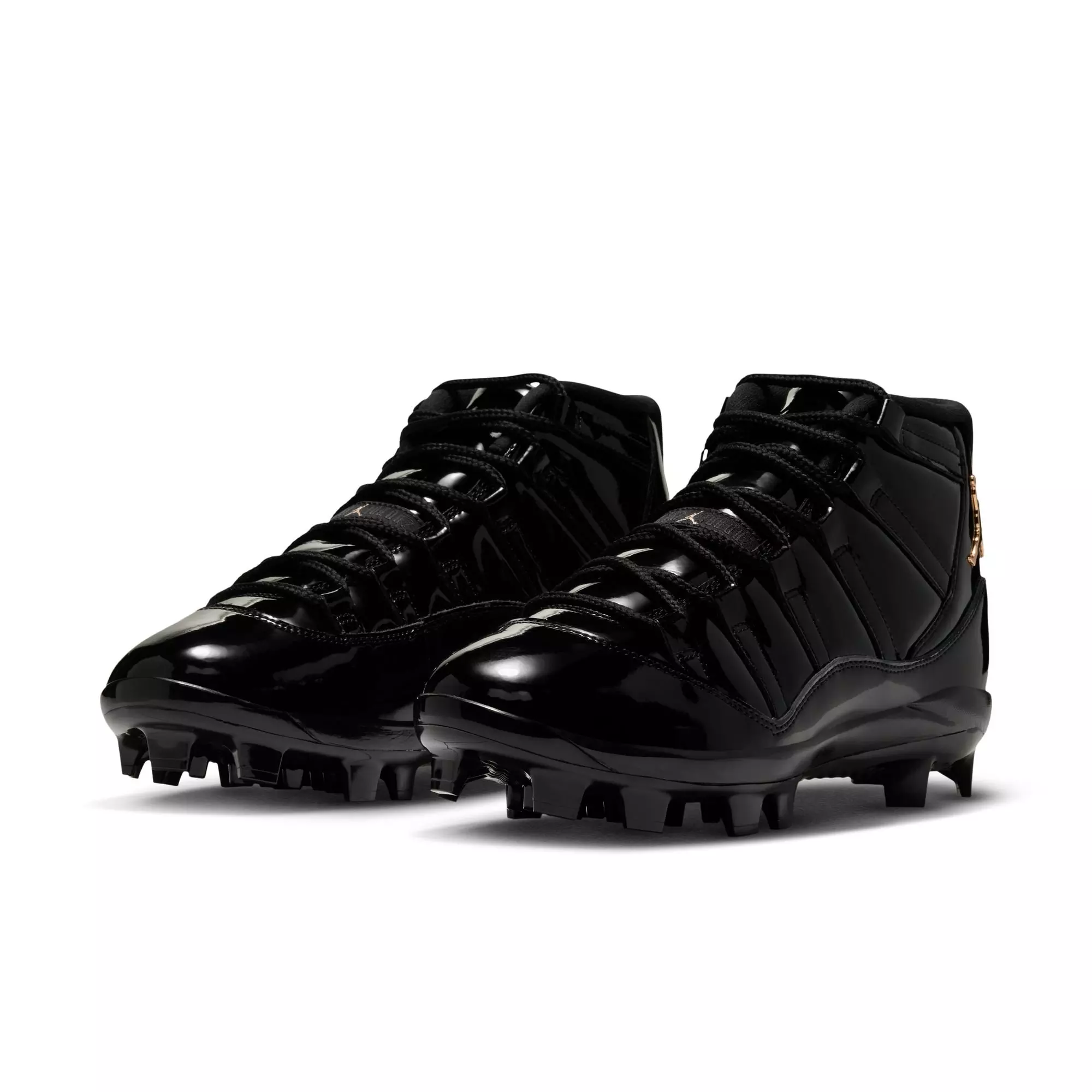 Jordan 11 Retro MCS "Black" Men's Baseball Cleat - BLACK/METALLIC GOLD/ANTHRACITE
