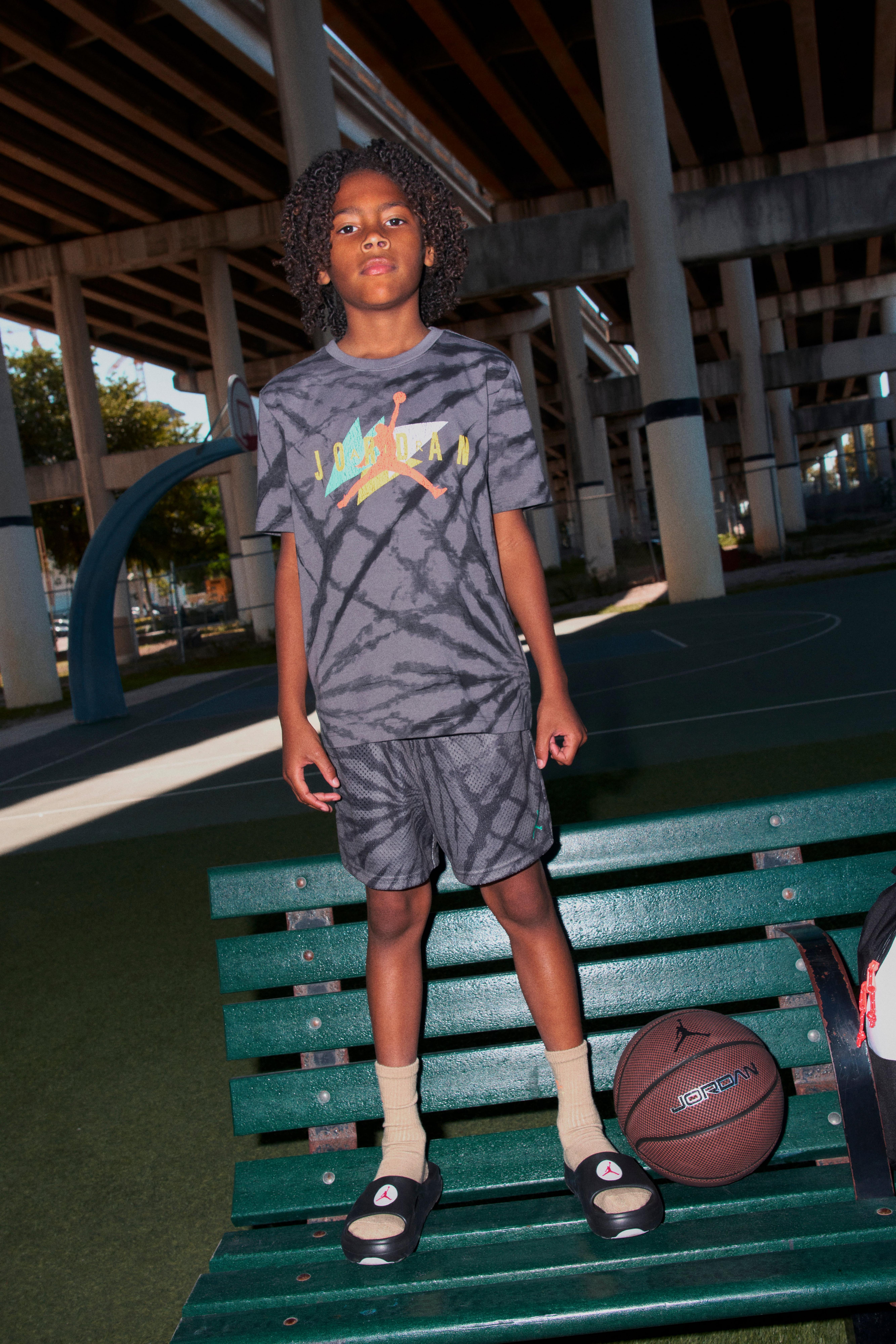 Jordan Big Boys' Tie Dye Mesh Shorts - GREY Thumbnail View 6