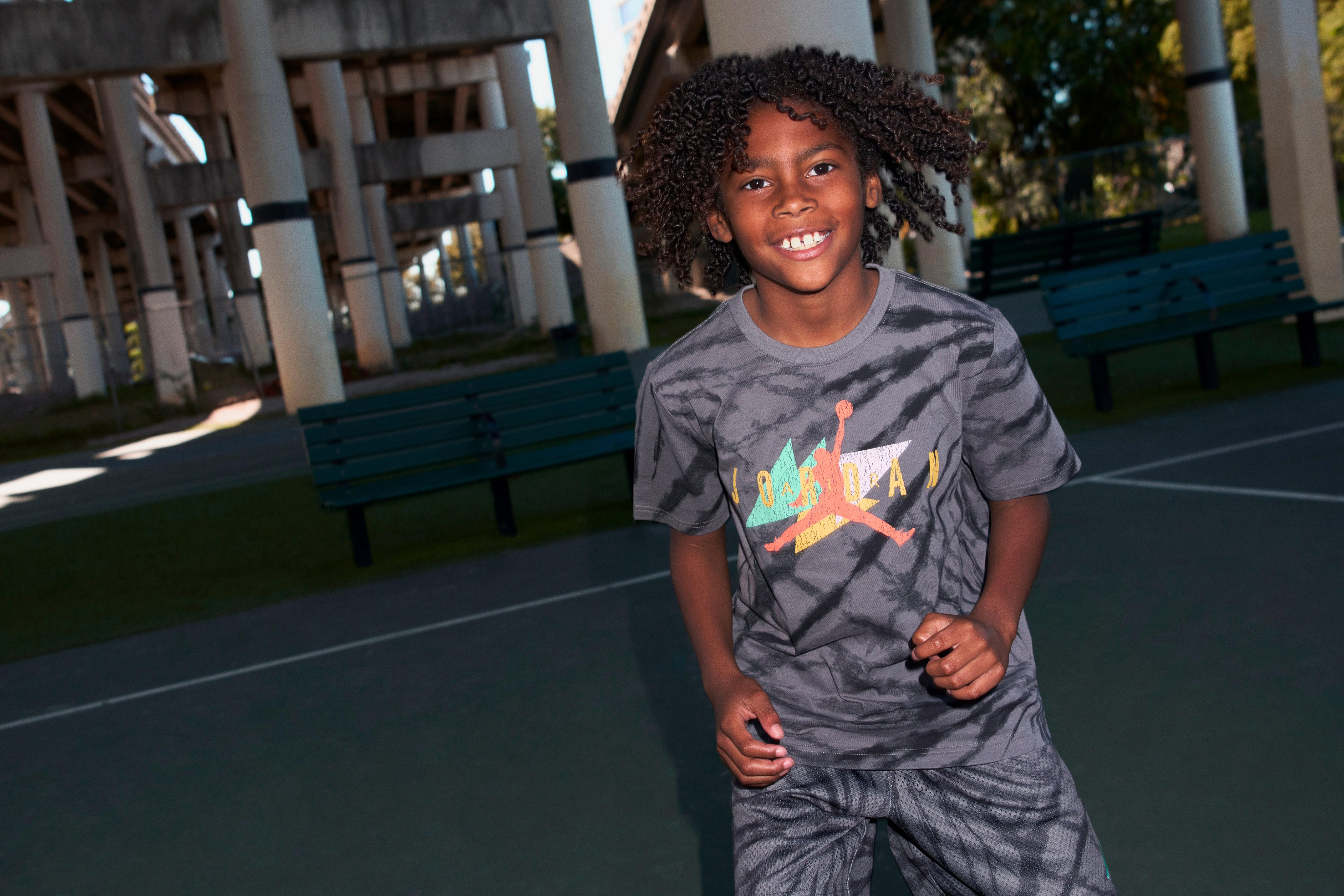 Jordan Big Boys' Tie Dye Mesh Shorts - GREY Thumbnail View 7