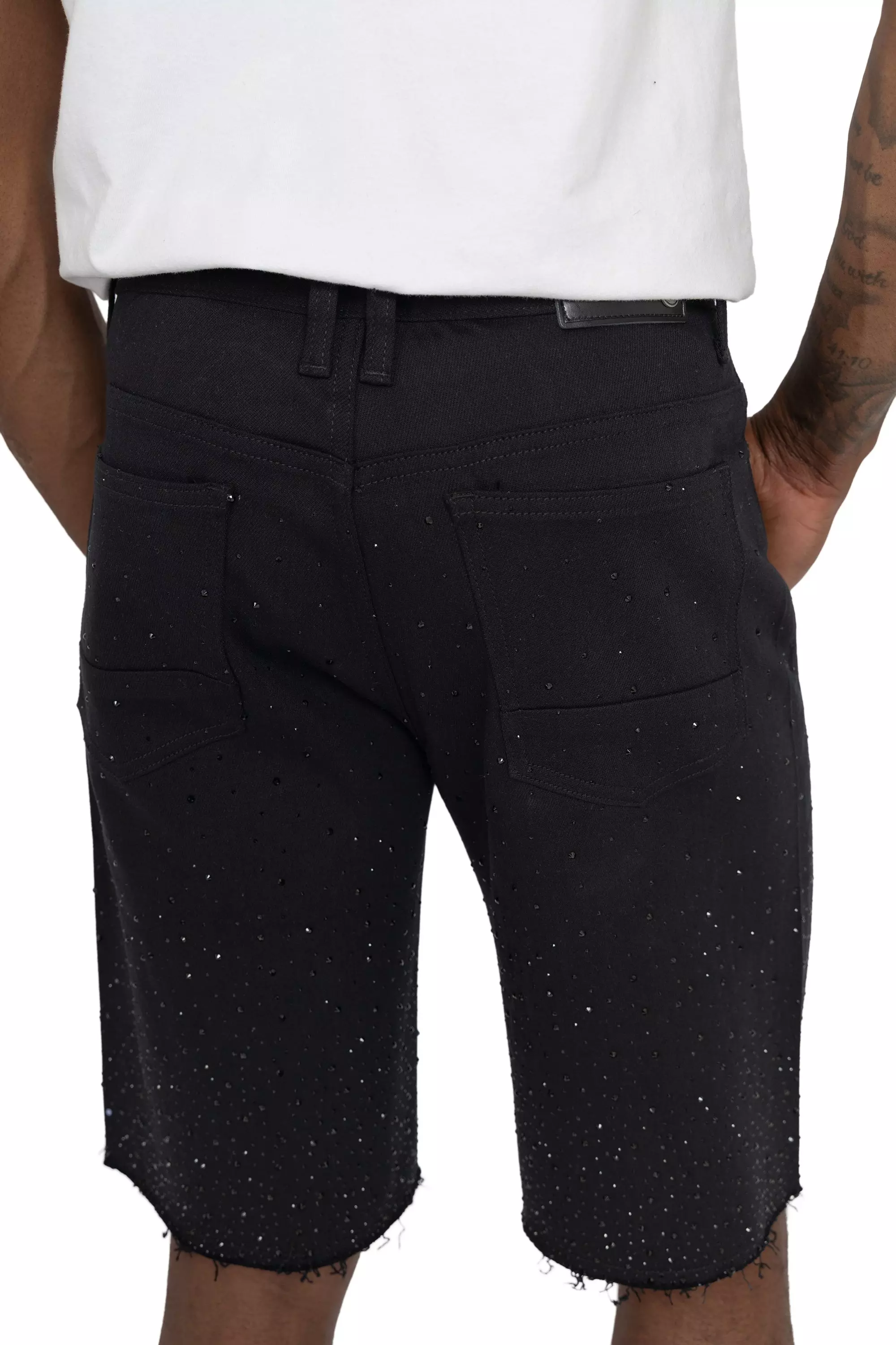 BLACK RAW JEWELED SHORT - BLACK
