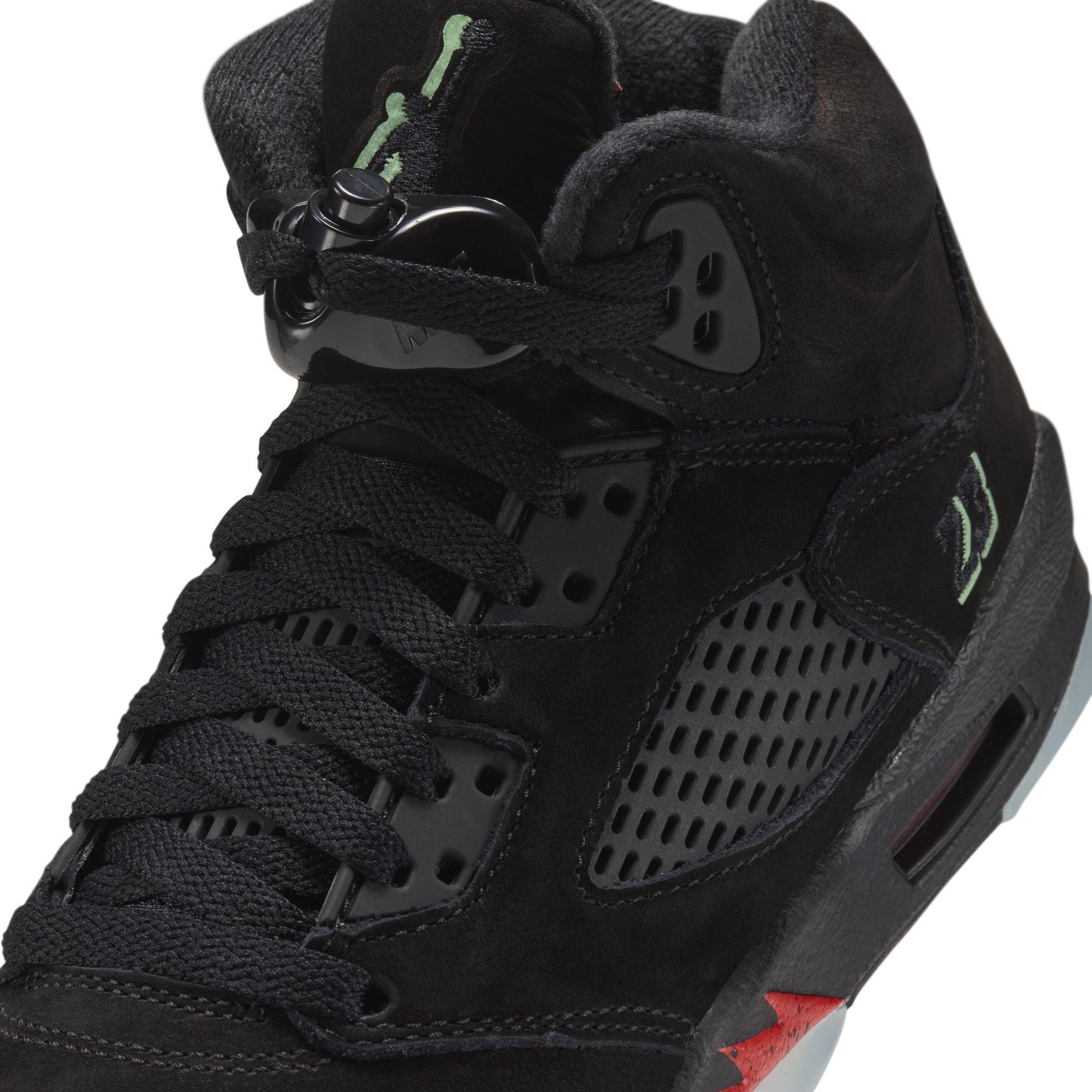 Jordan 5 Retro "Halloween" Grade School Kids' Shoe - BLACK/PICANTE RED/GLOW N THE DARK