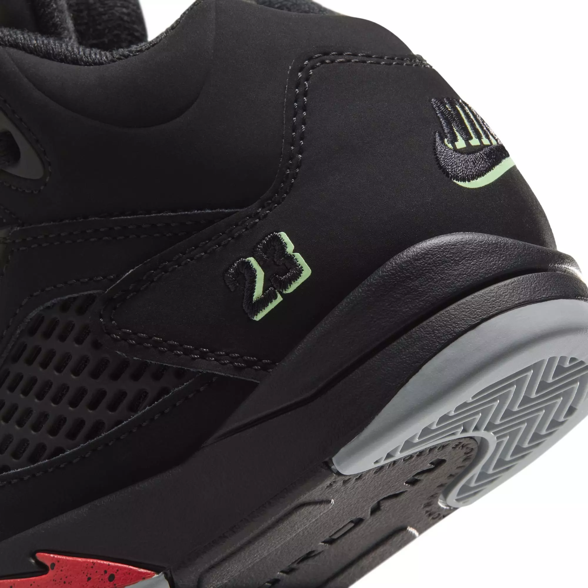 Jordan 5 Retro "Halloween" Preschool Kids' Shoe - BLACK/PICANTE RED/GLOW N THE DARK