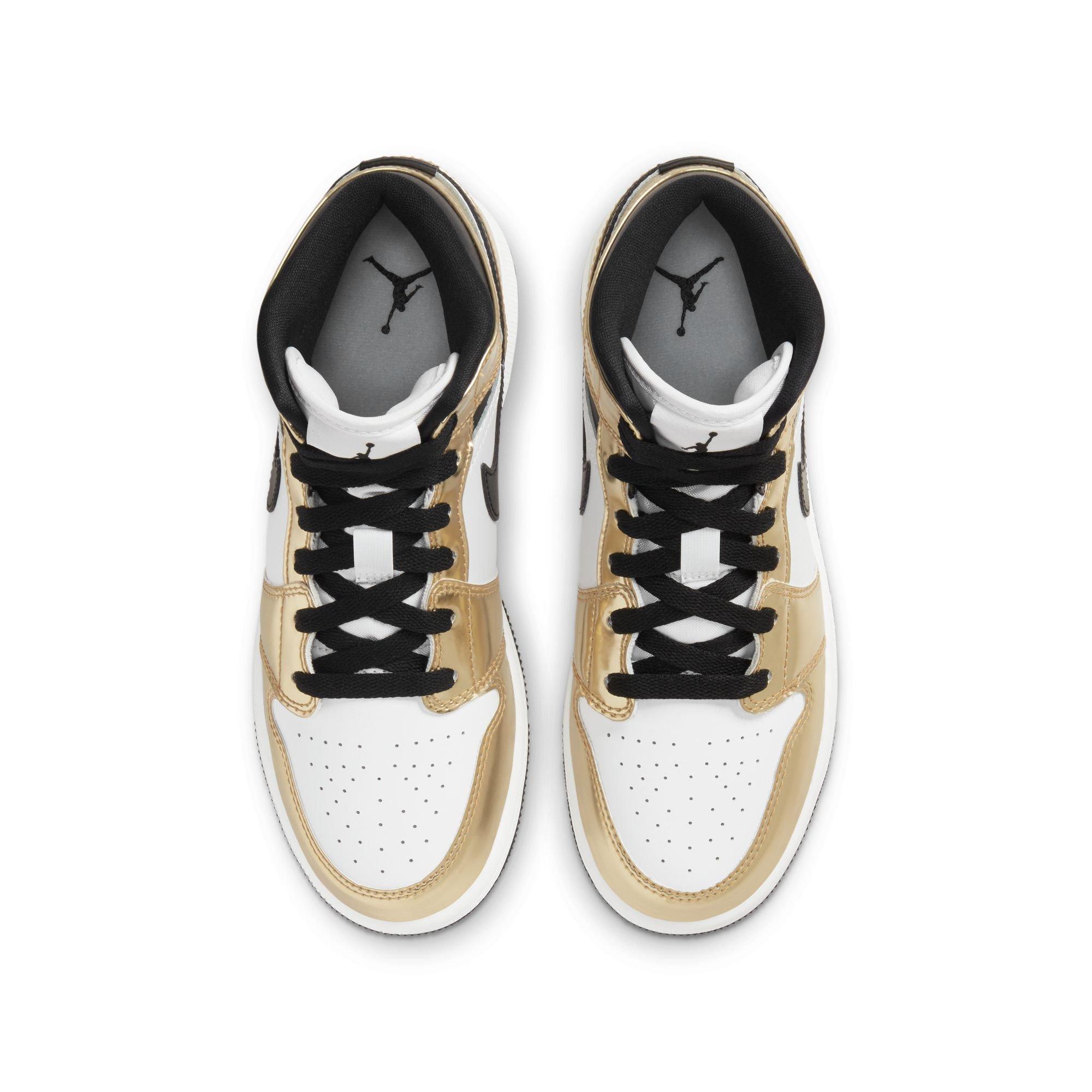 Jordan 1 Mid SE "Metallic Gold/Black/White" Grade School Boys' Shoe - GOLD/BLACK/WHITE Thumbnail View 6