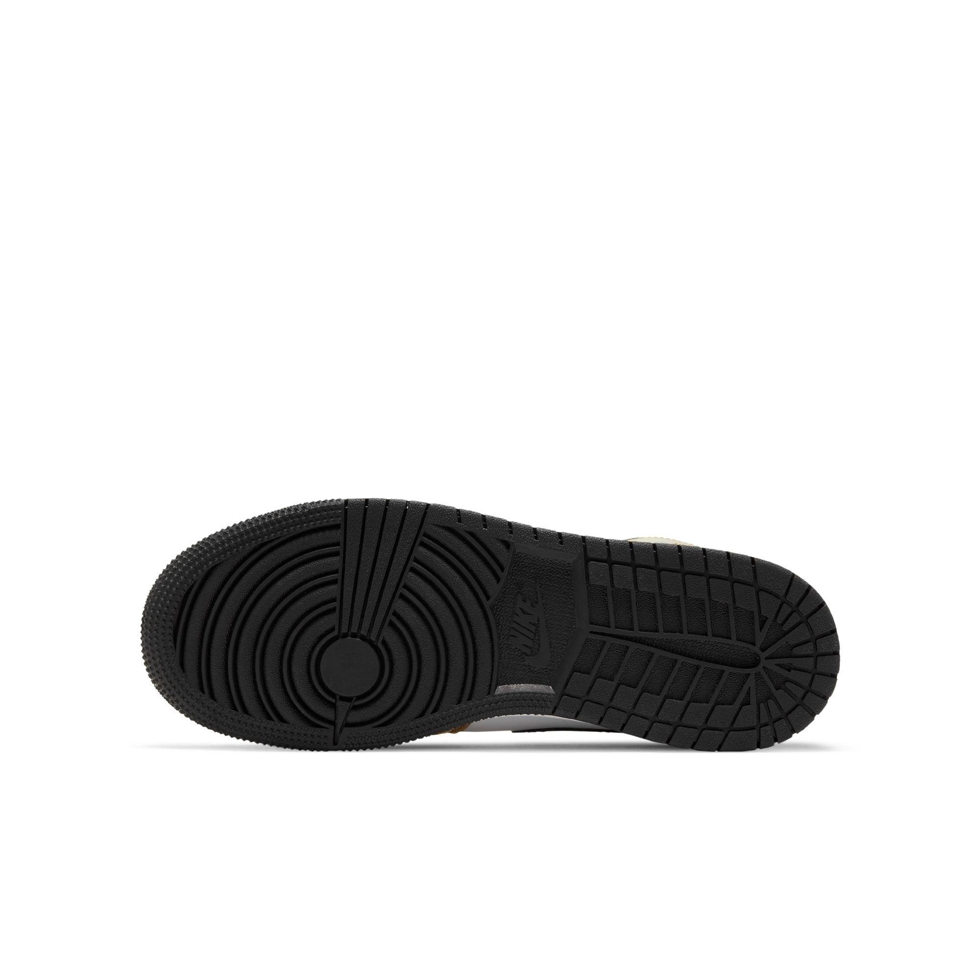 Jordan 1 Mid SE "Metallic Gold/Black/White" Grade School Boys' Shoe - GOLD/BLACK/WHITE Thumbnail View 8