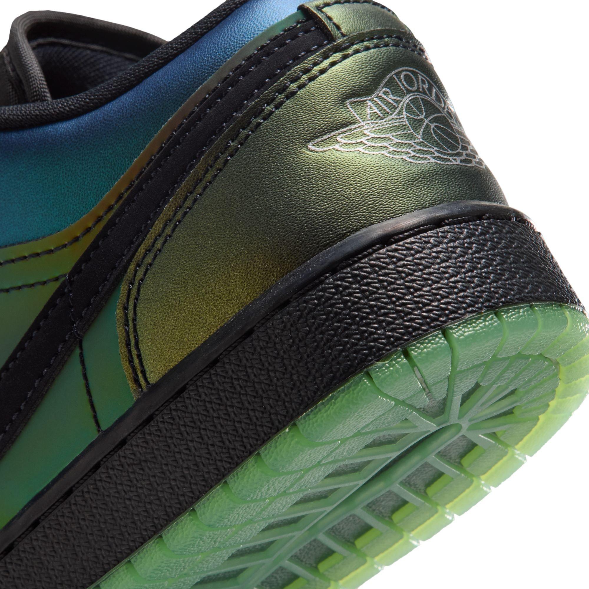 Jordan 1 Low SE "Magic Ball" Grade School Kids' Shoe - BLACK/METALLIC SILVER/ACTION GREEN