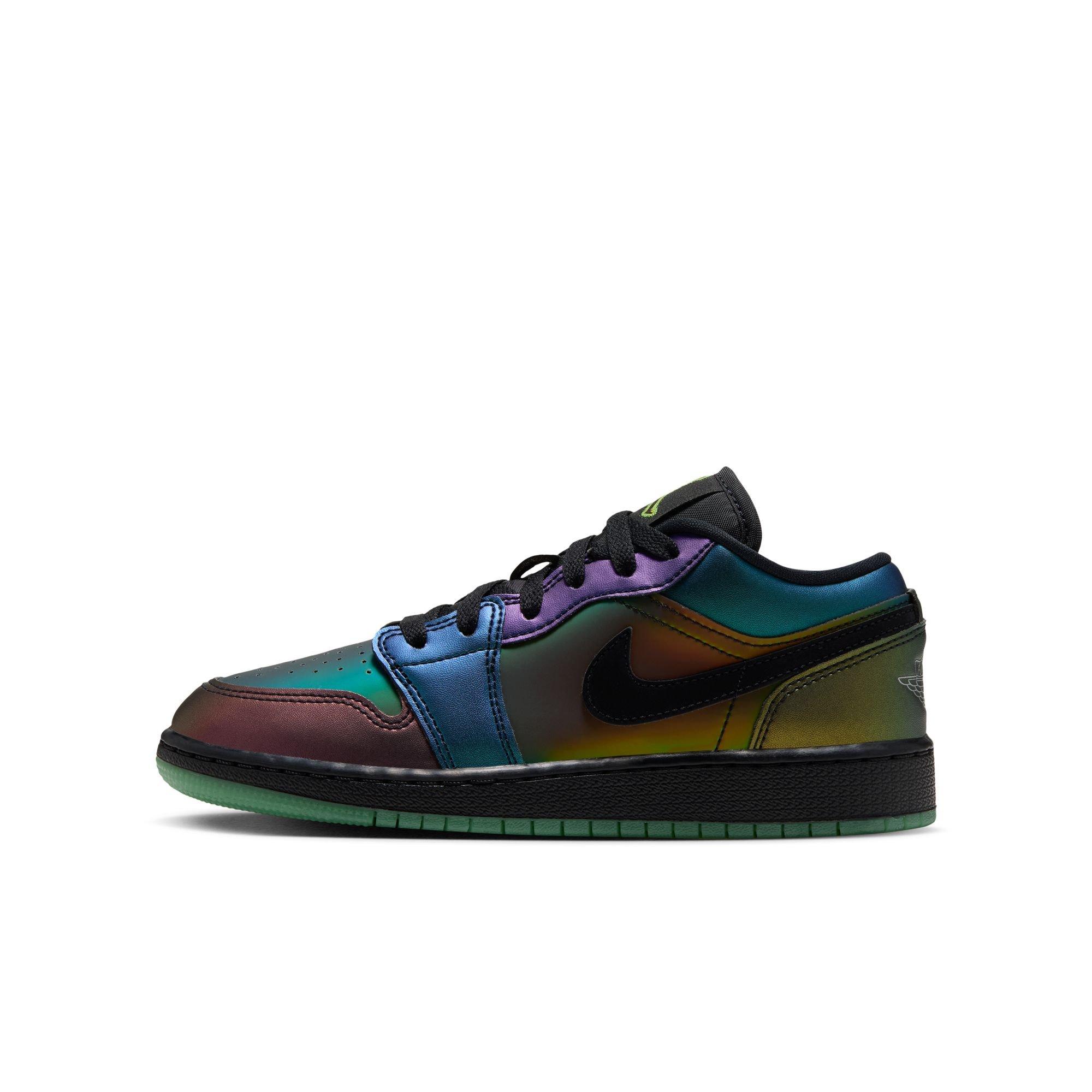Jordan 1 Low SE "Magic Ball" Grade School Kids' Shoe - BLACK/METALLIC SILVER/ACTION GREEN