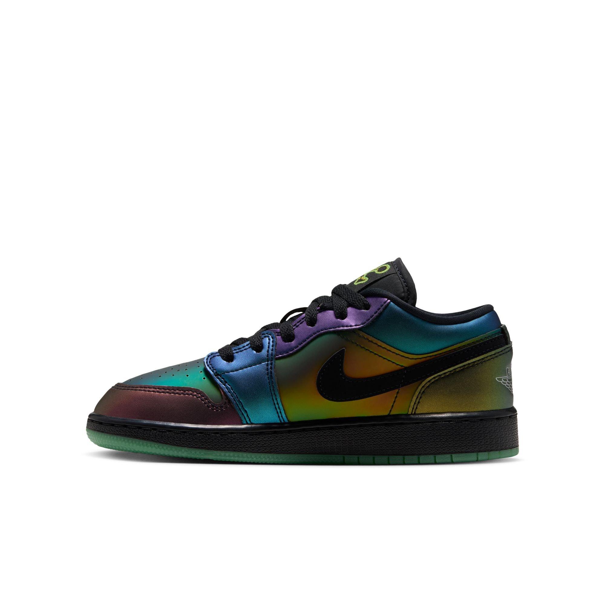 Jordan 1 Low SE "Magic Ball" Grade School Kids' Shoe - BLACK/METALLIC SILVER/ACTION GREEN