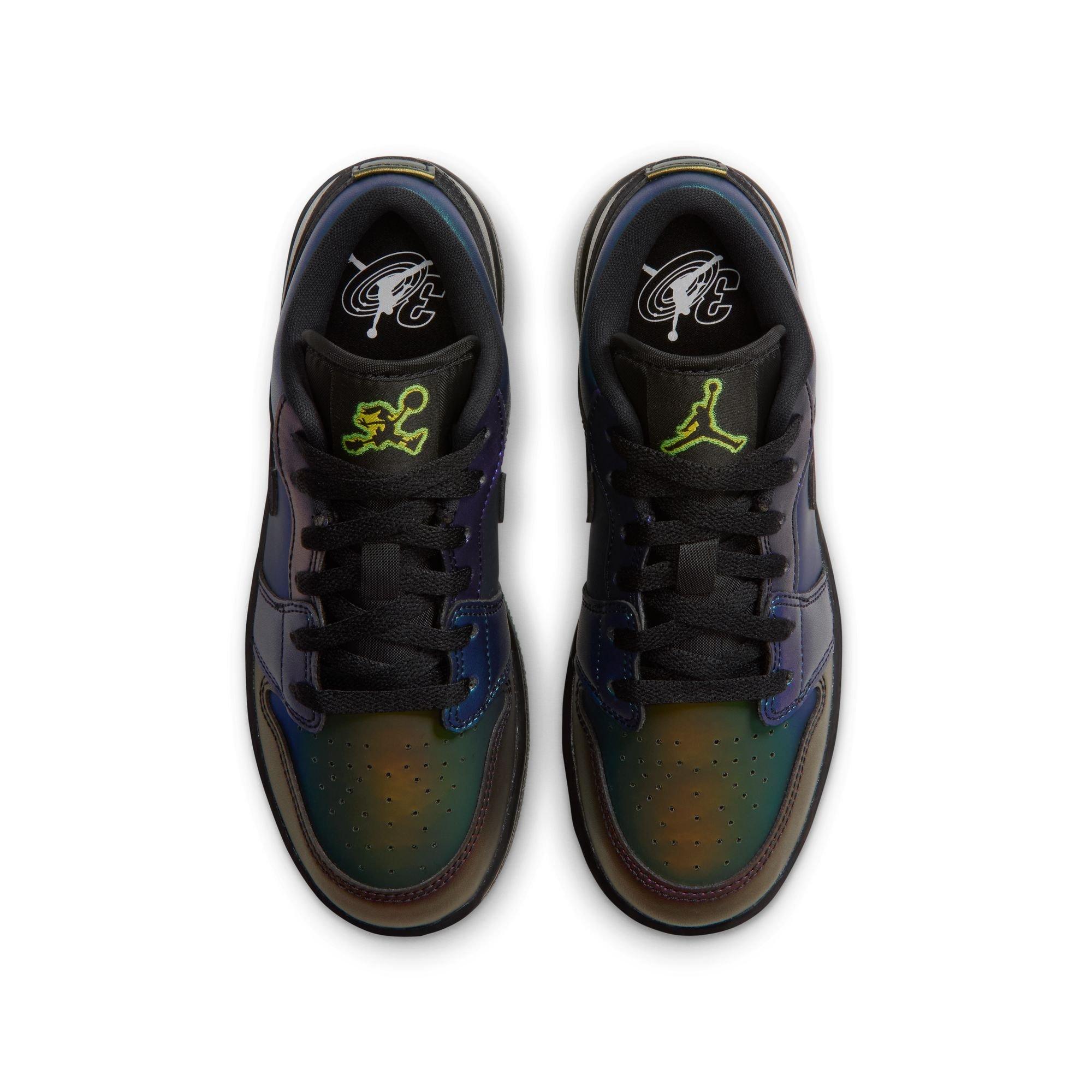 Jordan 1 Low SE "Magic Ball" Grade School Kids' Shoe - BLACK/METALLIC SILVER/ACTION GREEN