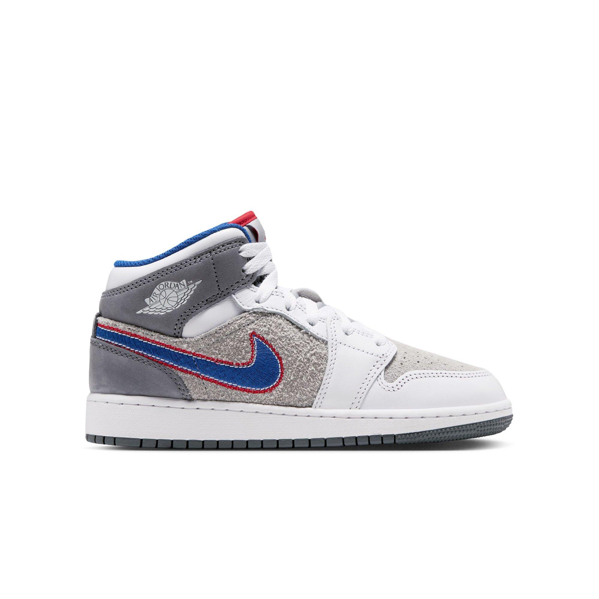 Jordan 1 Mid SE "Hare" Grade School Kids' Shoe - LT SMOKE GREY/VARSITY ROYAL