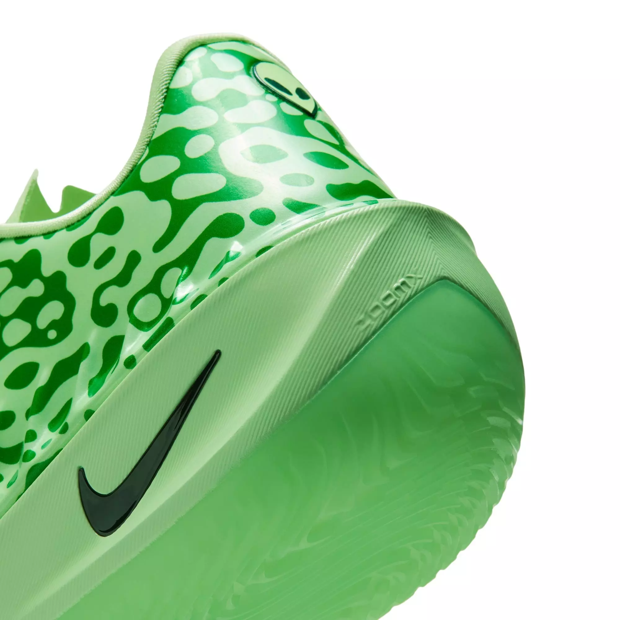 Nike G.T. Cut 4 "Halloween" Men's Basketball Shoe - VAPOR GREEN/METALLIC OCHRE/STEAM