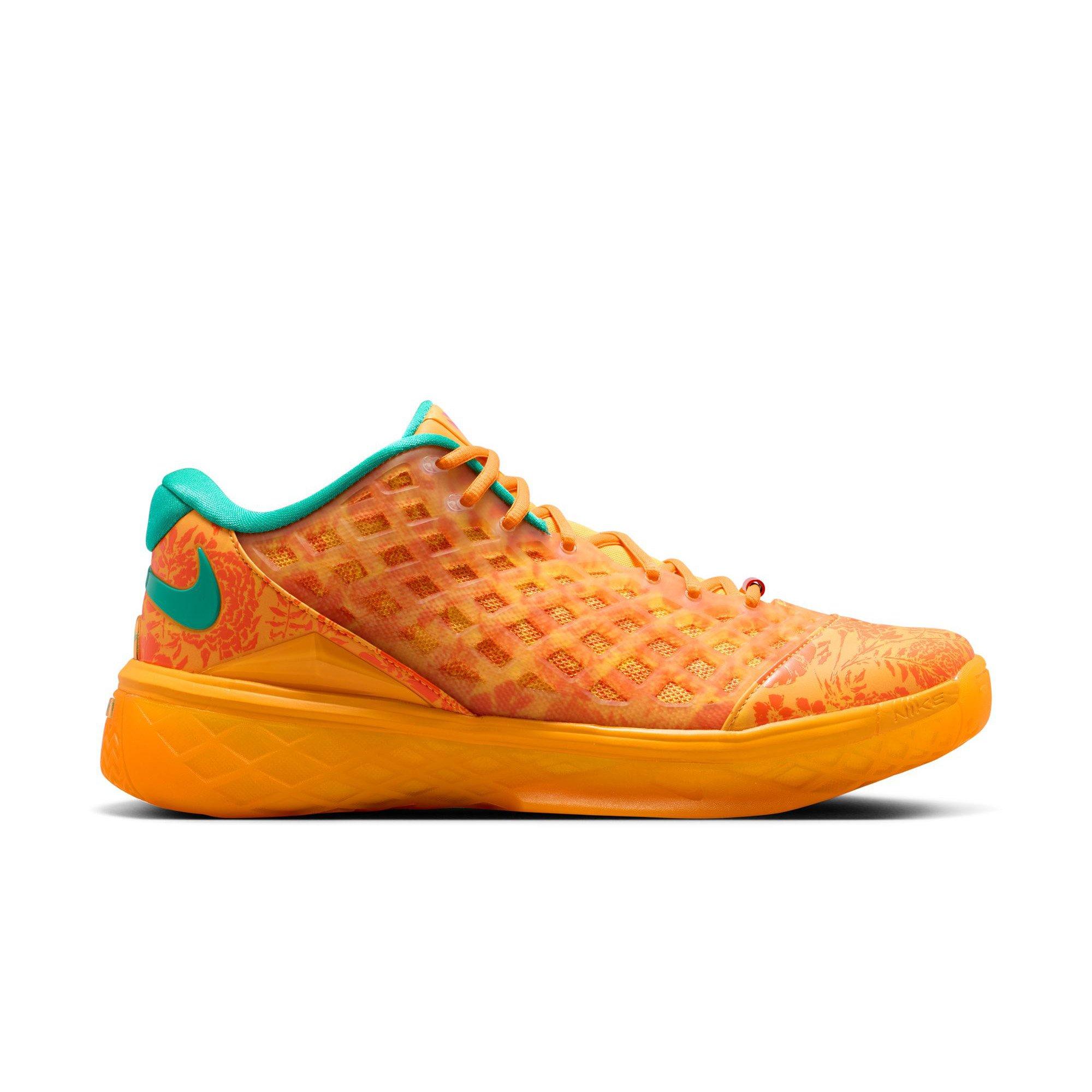 Nike Kobe III Low Protro "Mamba Eterno" Men's Basketball Shoe - SAFETY ORANGE/PICANTE RED/SUNDIAL