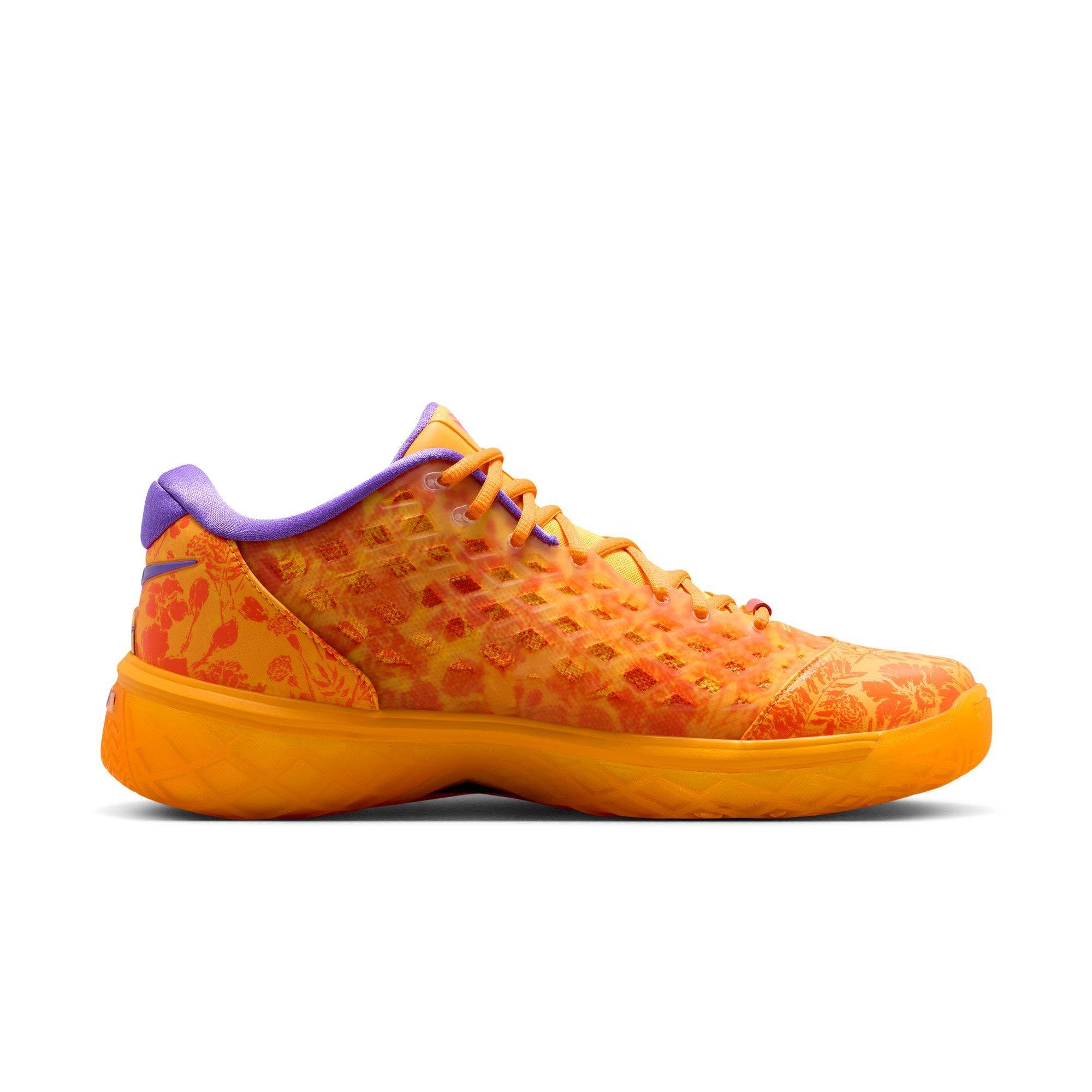 Nike Kobe III Low Protro "Mamba Eterno" Men's Basketball Shoe - SAFETY ORANGE/PICANTE RED/SUNDIAL