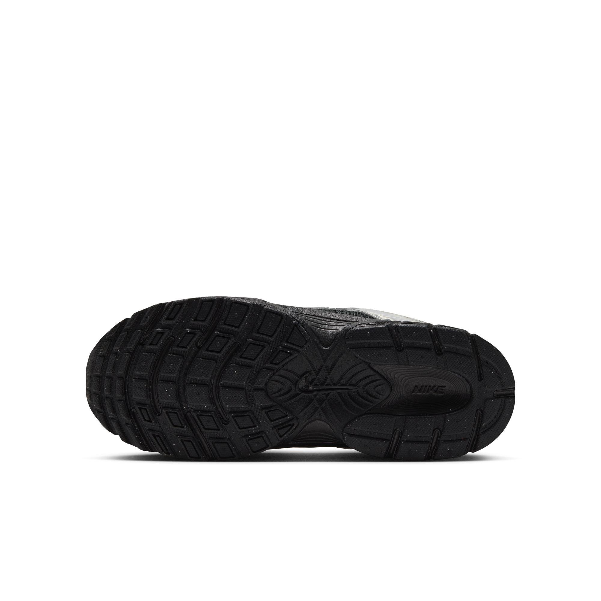 Nike V5 RNR "Black/Metallic Silver" Grade School Girls' Shoe - BLACK/SILVER