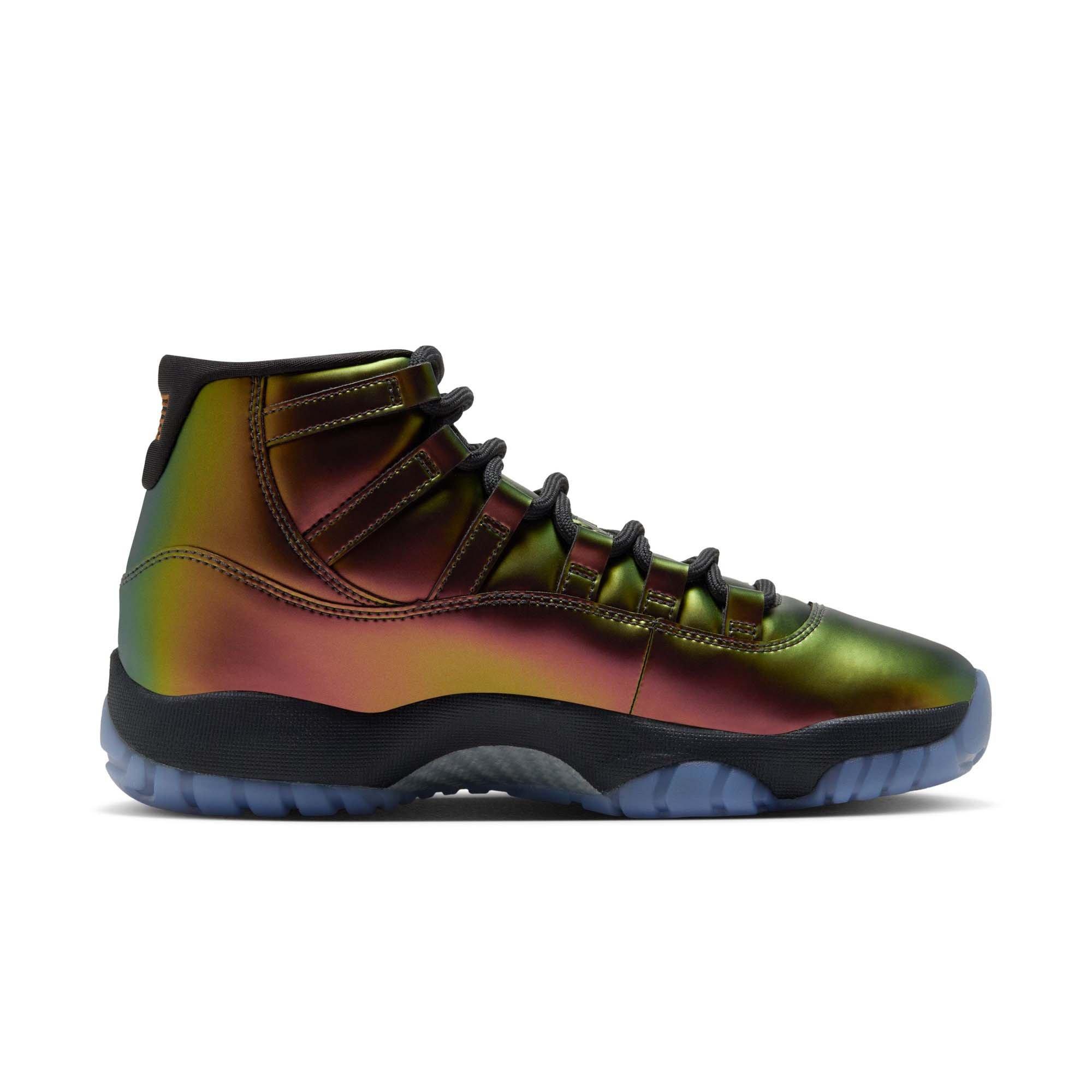 Jordan 11 Retro "Magic Ball" Women's Shoe - LT BRITISH TAN/OFF NOIR/METALLIC SILVER