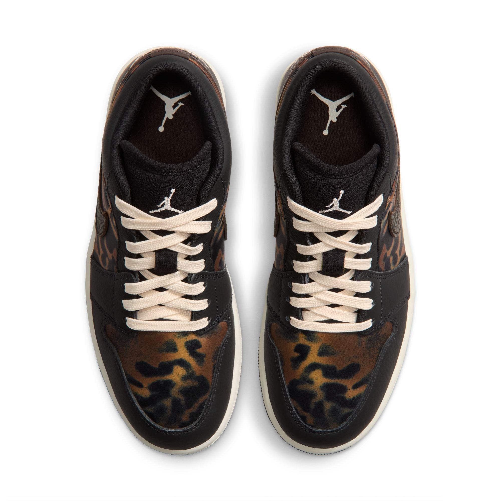 Jordan 1 Low SE "Black/Chalk/Velvet Brown" Women's Shoe - BLACK/BROWN