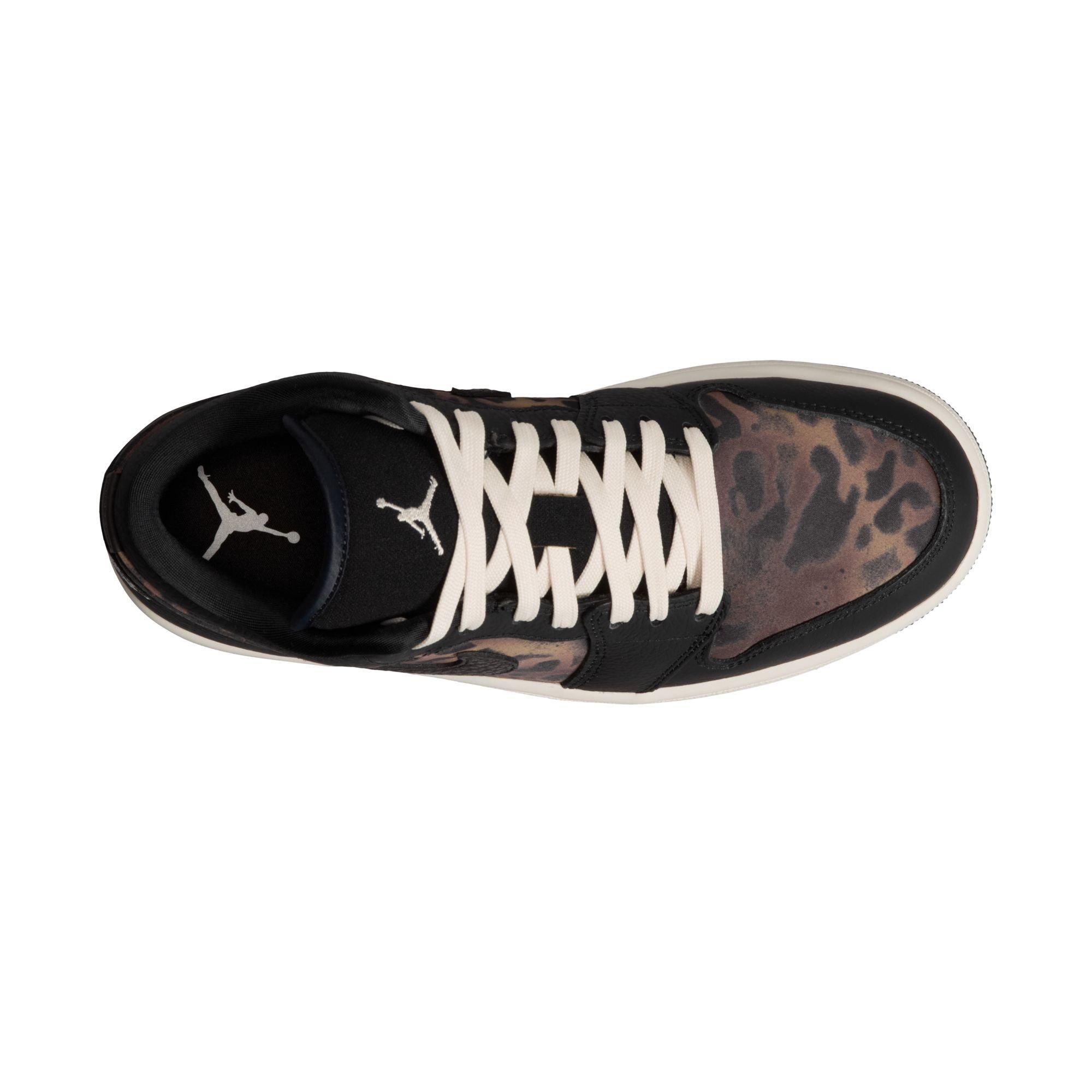 Jordan 1 Low SE "Black/Chalk/Velvet Brown" Women's Shoe - BLACK/BROWN